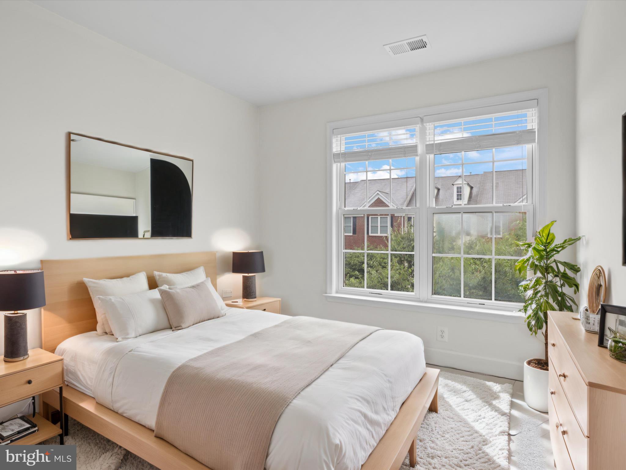 2505 Bronze Stone Pl