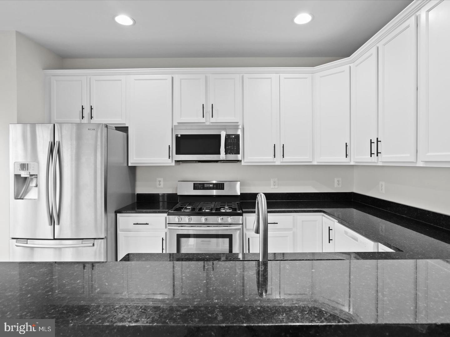 2505 BRONZE STONE PL