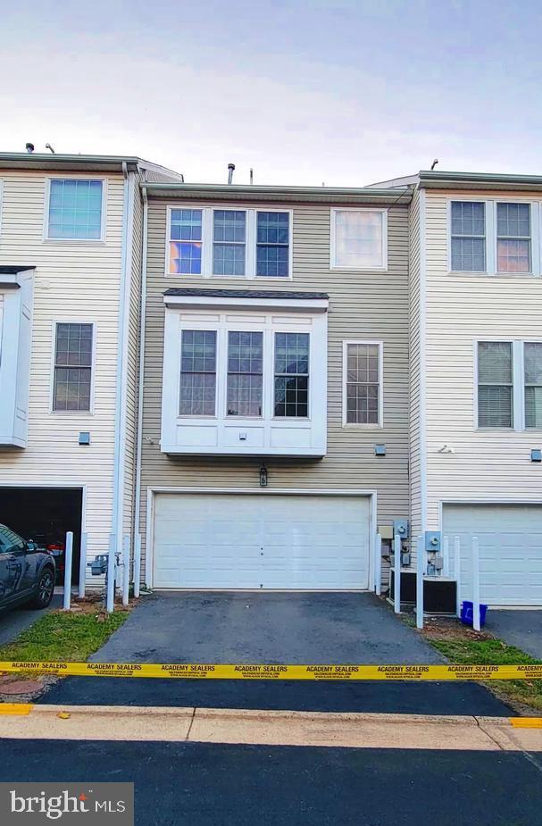 2505 BRONZE STONE PL