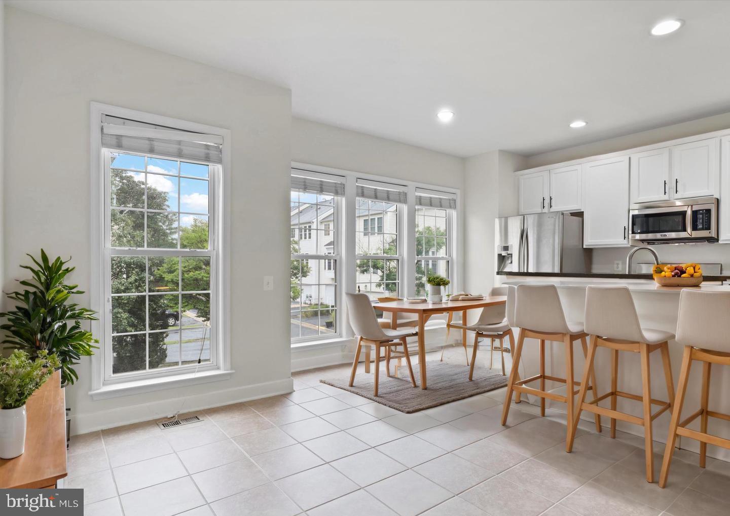 2505 BRONZE STONE PL