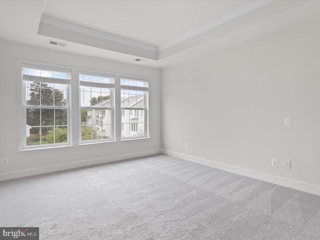 2505 BRONZE STONE PL