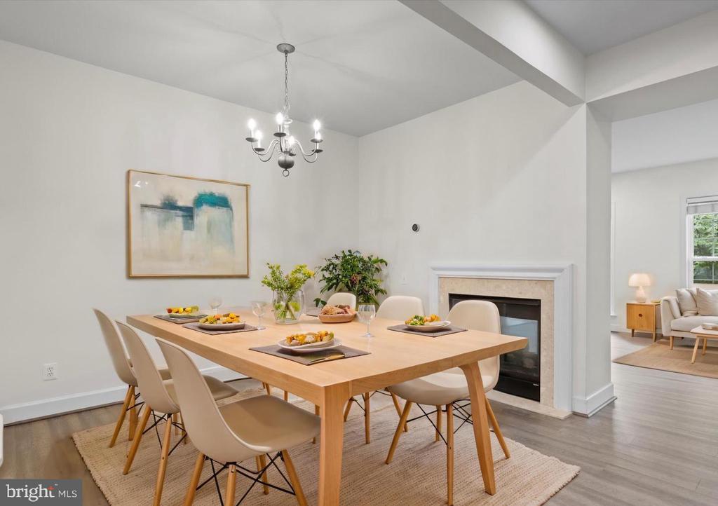 2505 BRONZE STONE PL