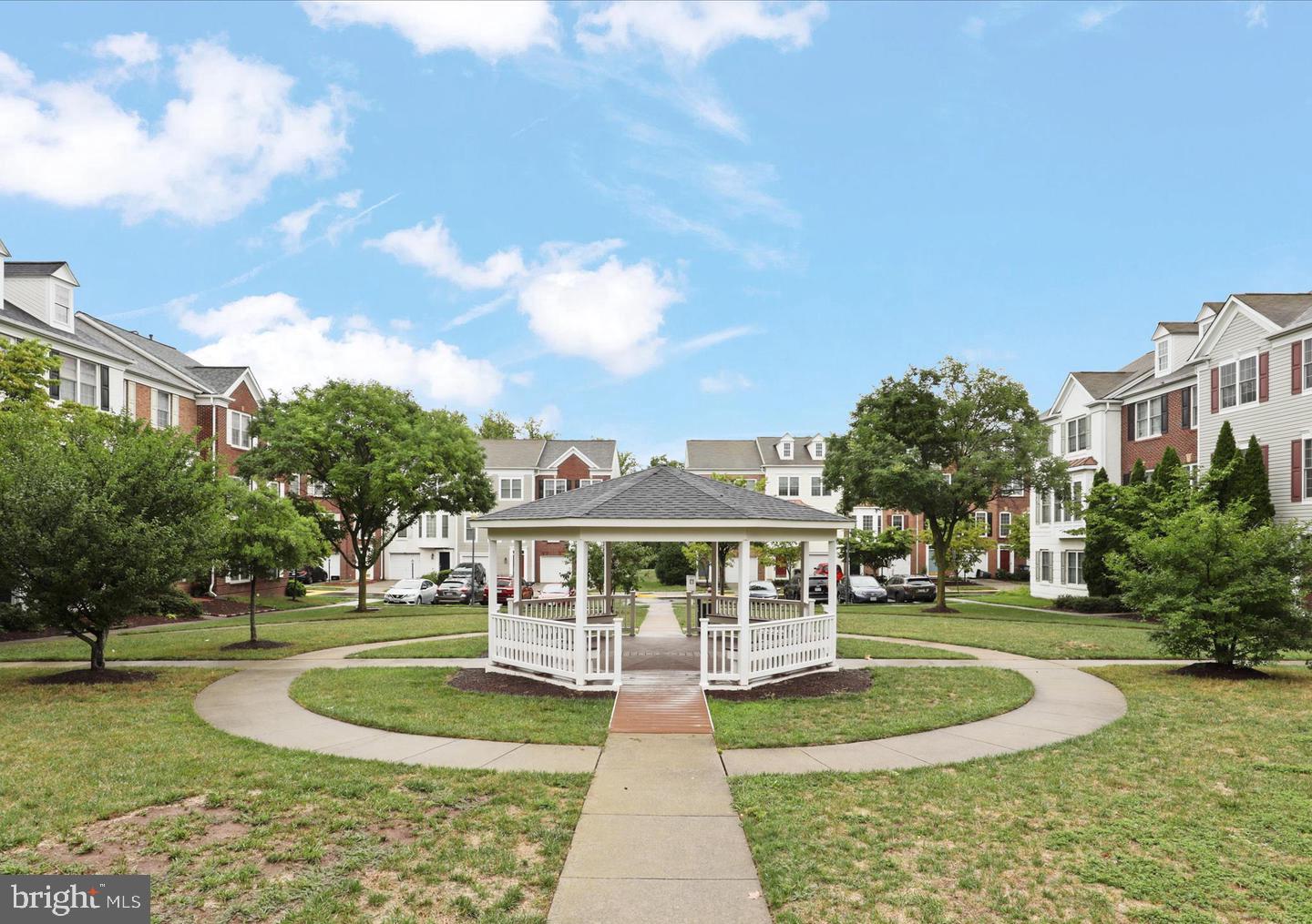 2505 BRONZE STONE PL