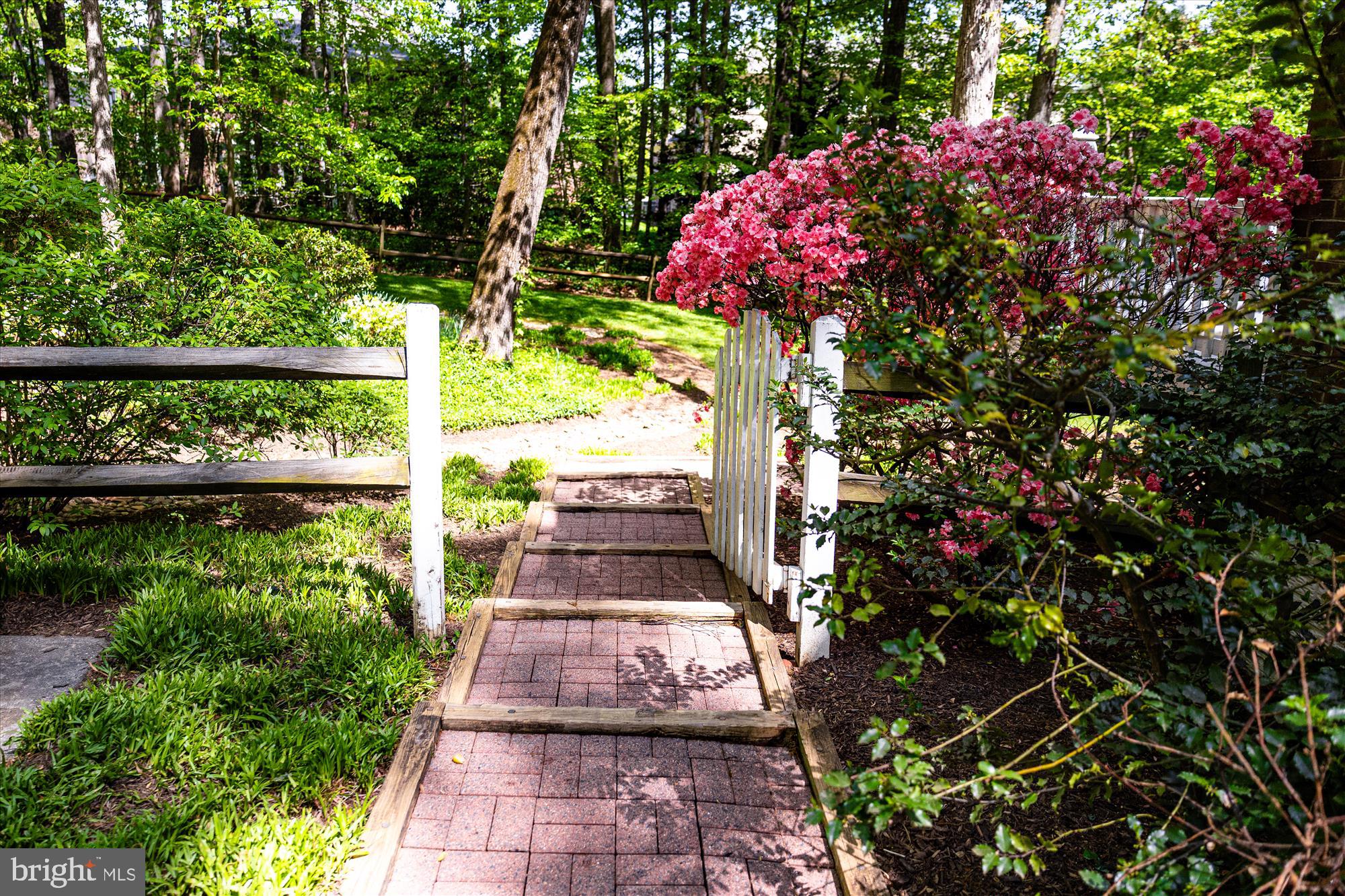 1399 Old Quincy Ln