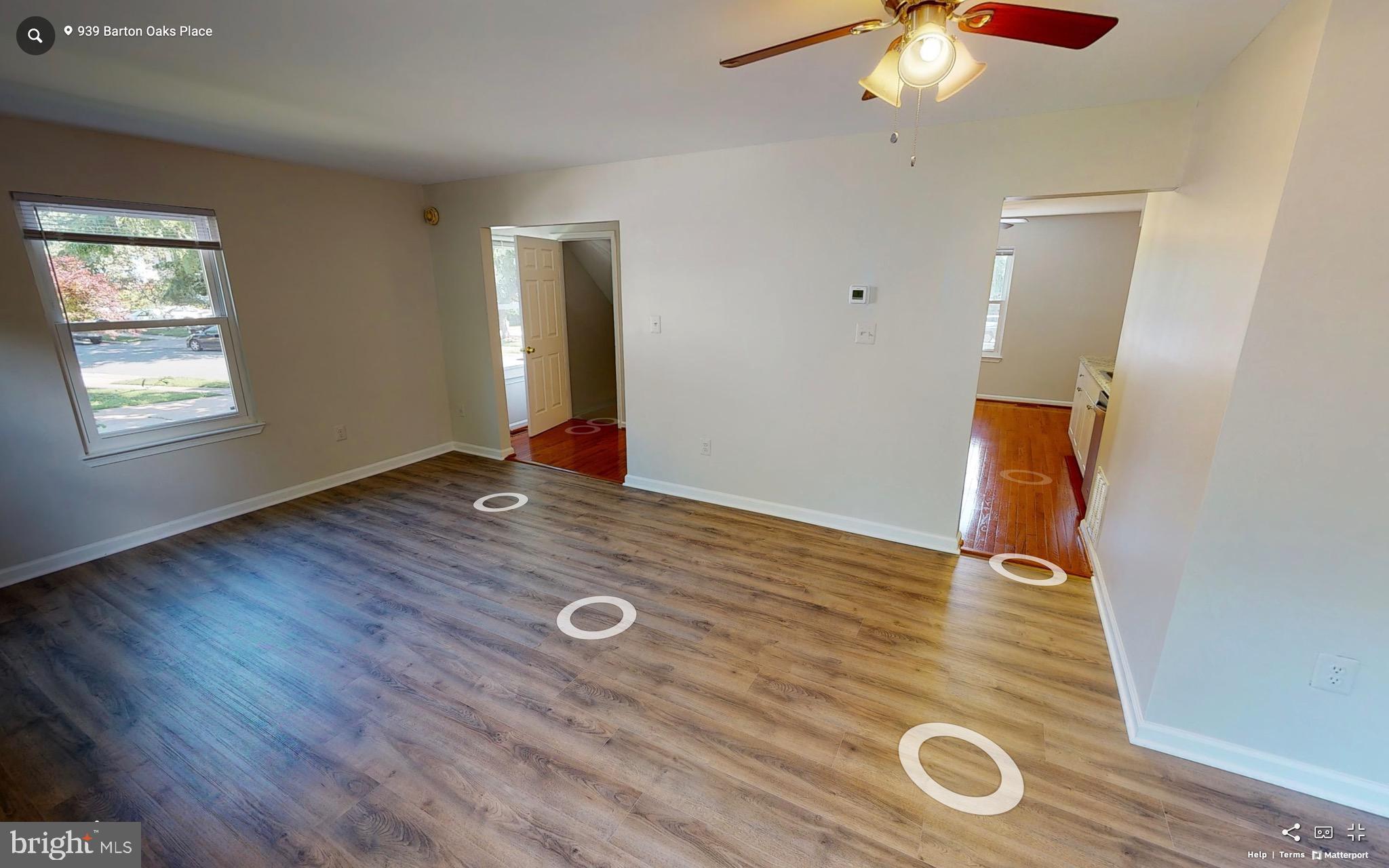 939 BARTON OAKS PL