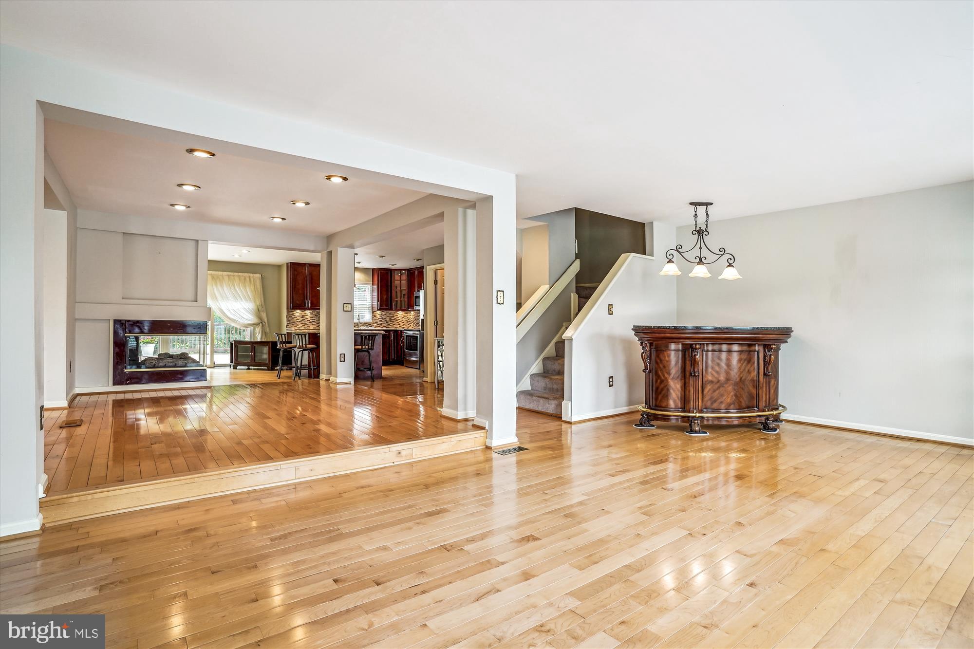 13101 SUMMER RAIN TER