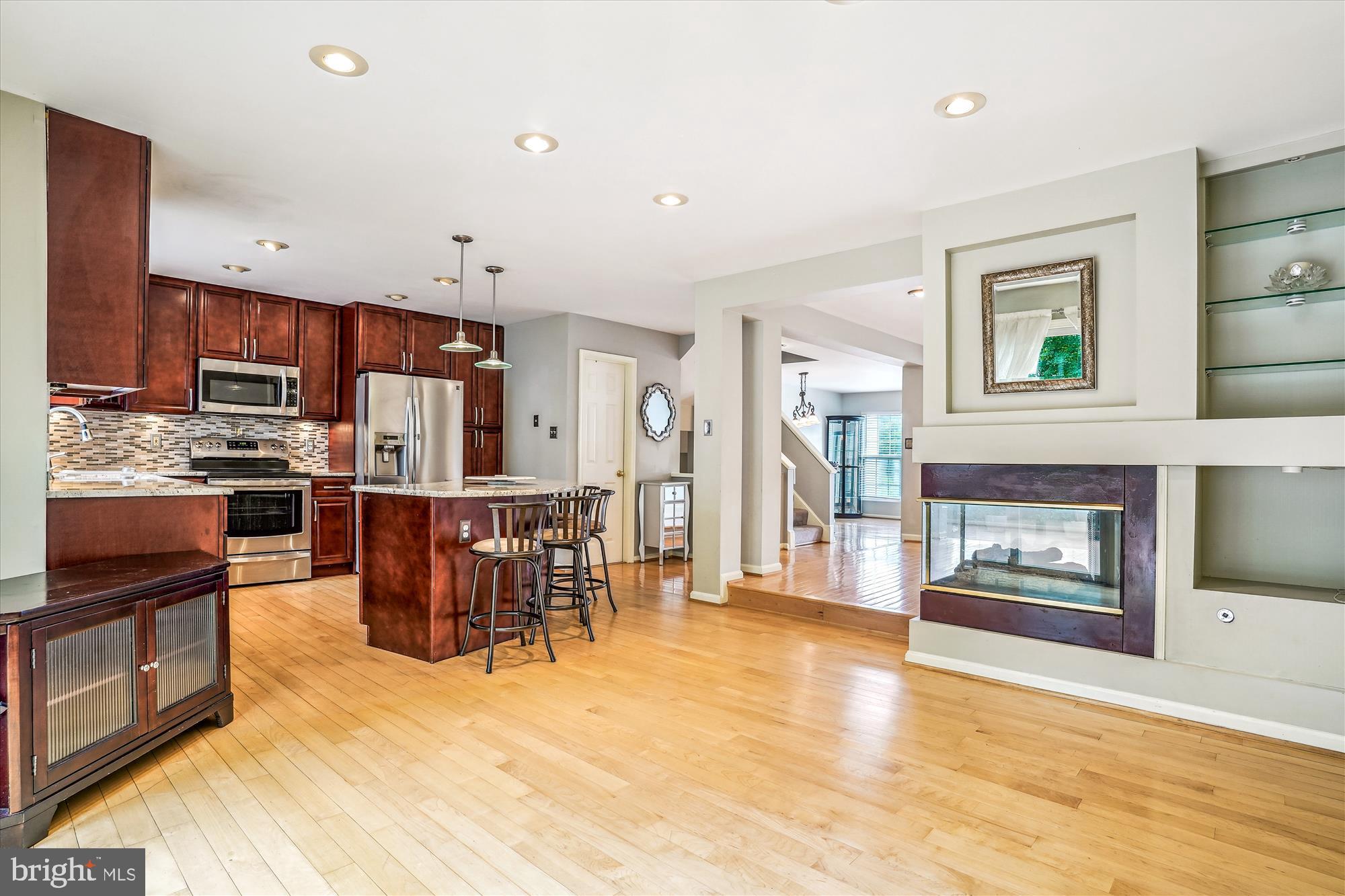 13101 SUMMER RAIN TER