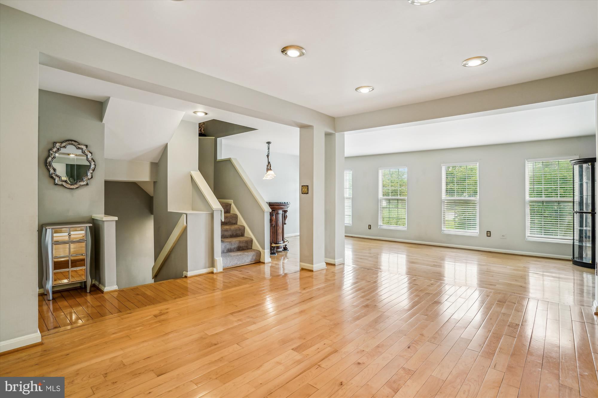 13101 SUMMER RAIN TER