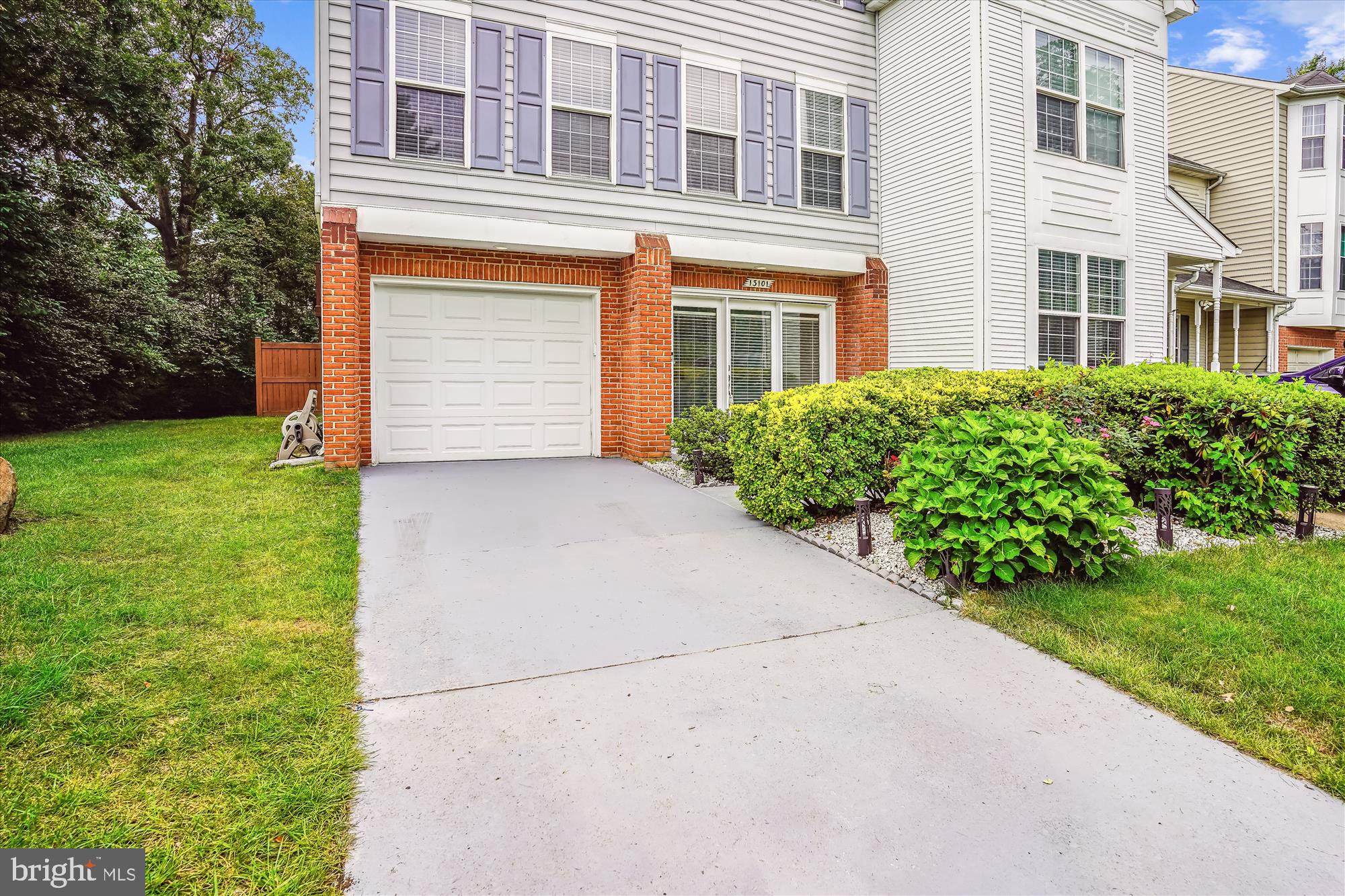 13101 SUMMER RAIN TER