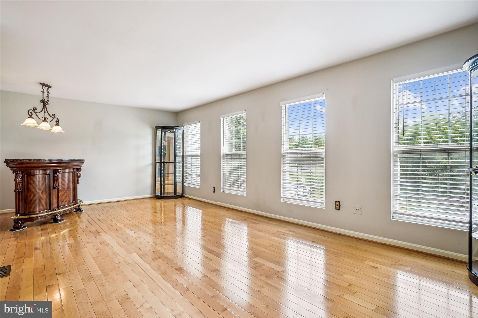 13101 SUMMER RAIN TER