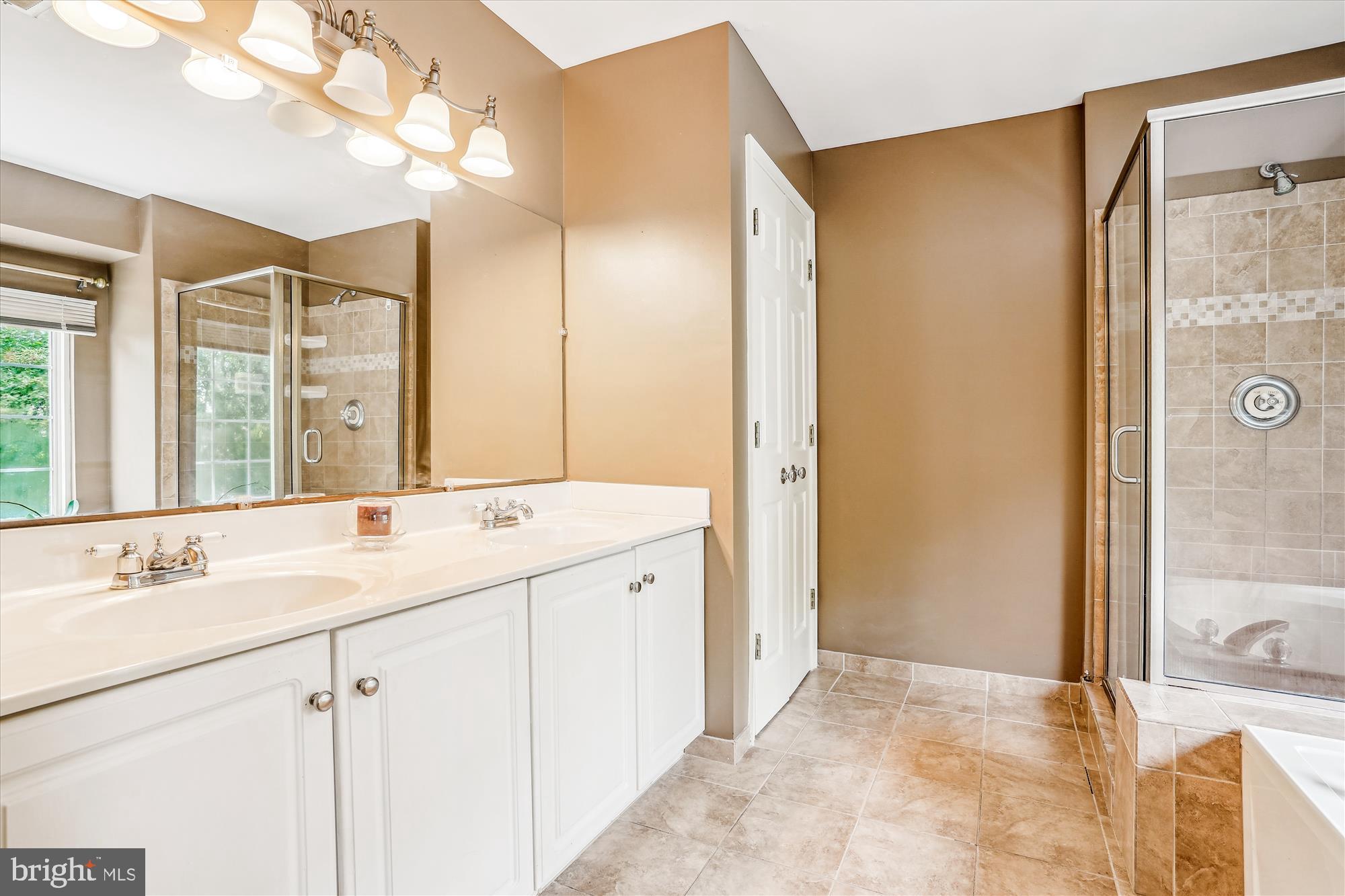 13101 SUMMER RAIN TER