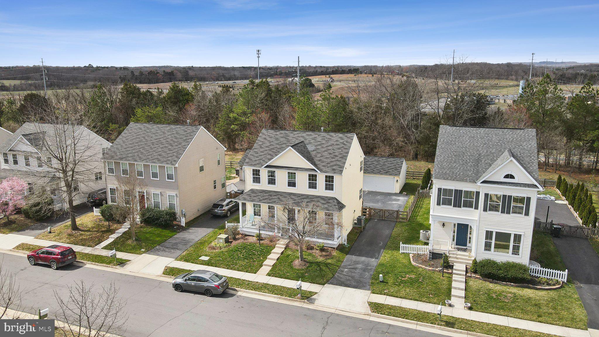 14273 Ladderbacked Dr