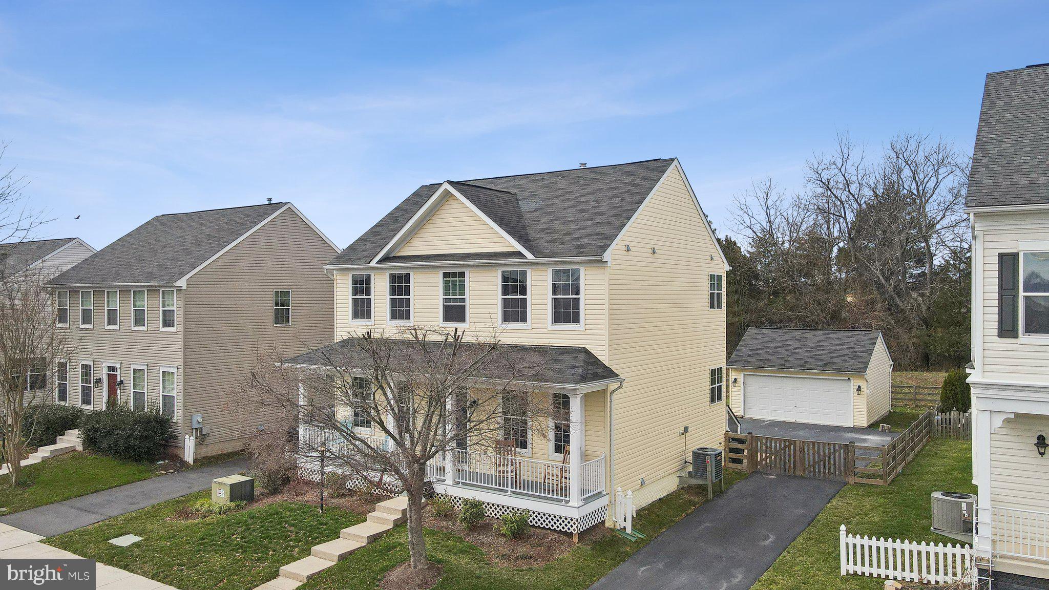 14273 Ladderbacked Dr