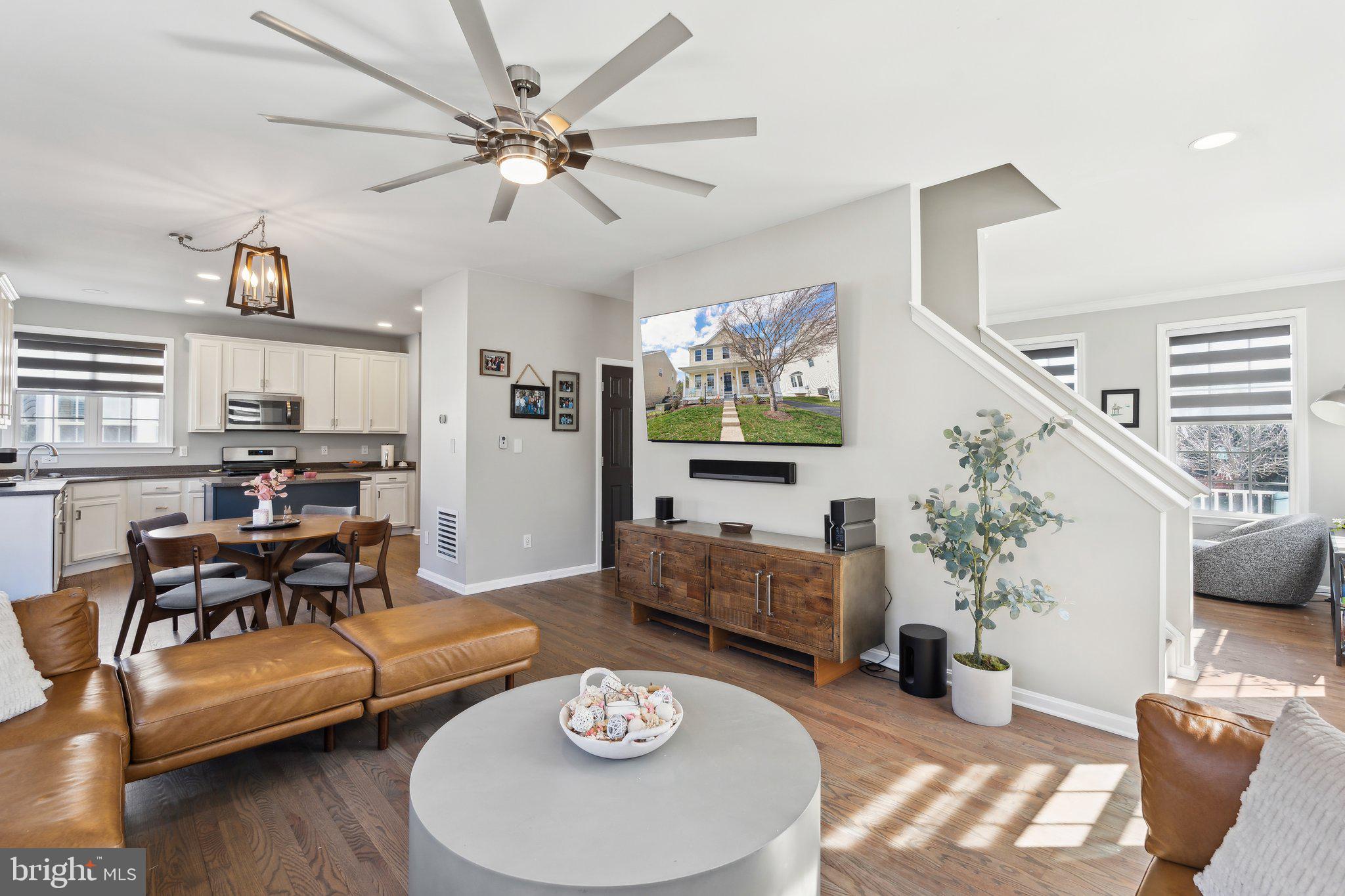 14273 Ladderbacked Dr