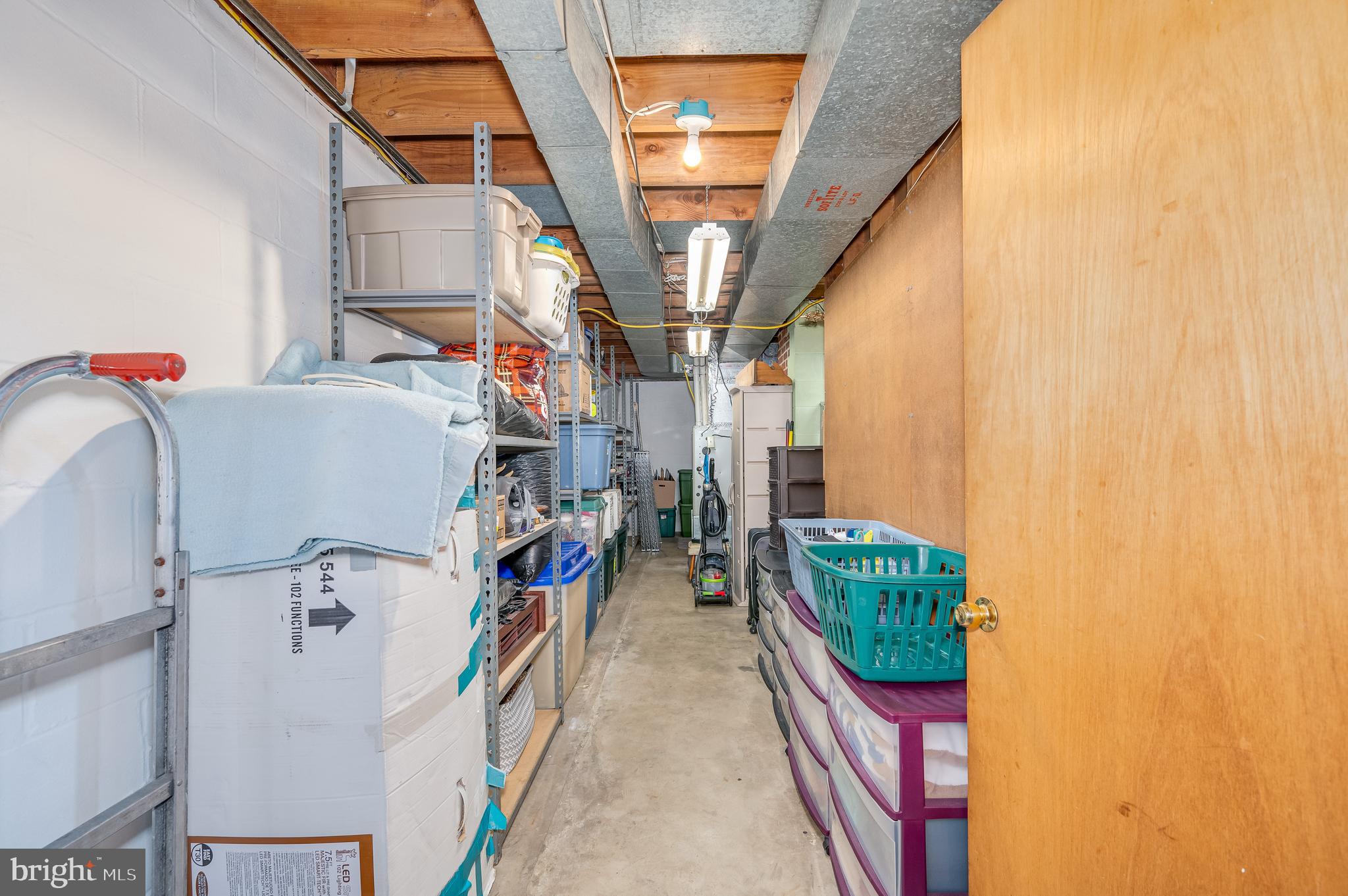 1413 W Martin St