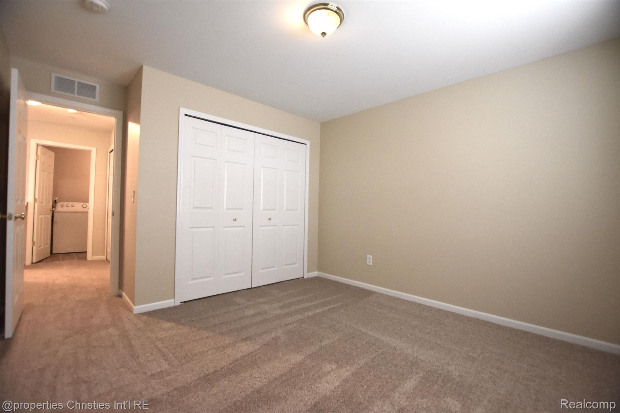 22009  Fairlane Boulevard