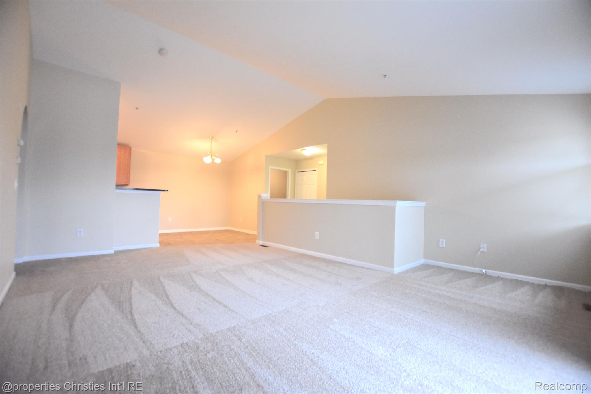 22009  Fairlane Boulevard