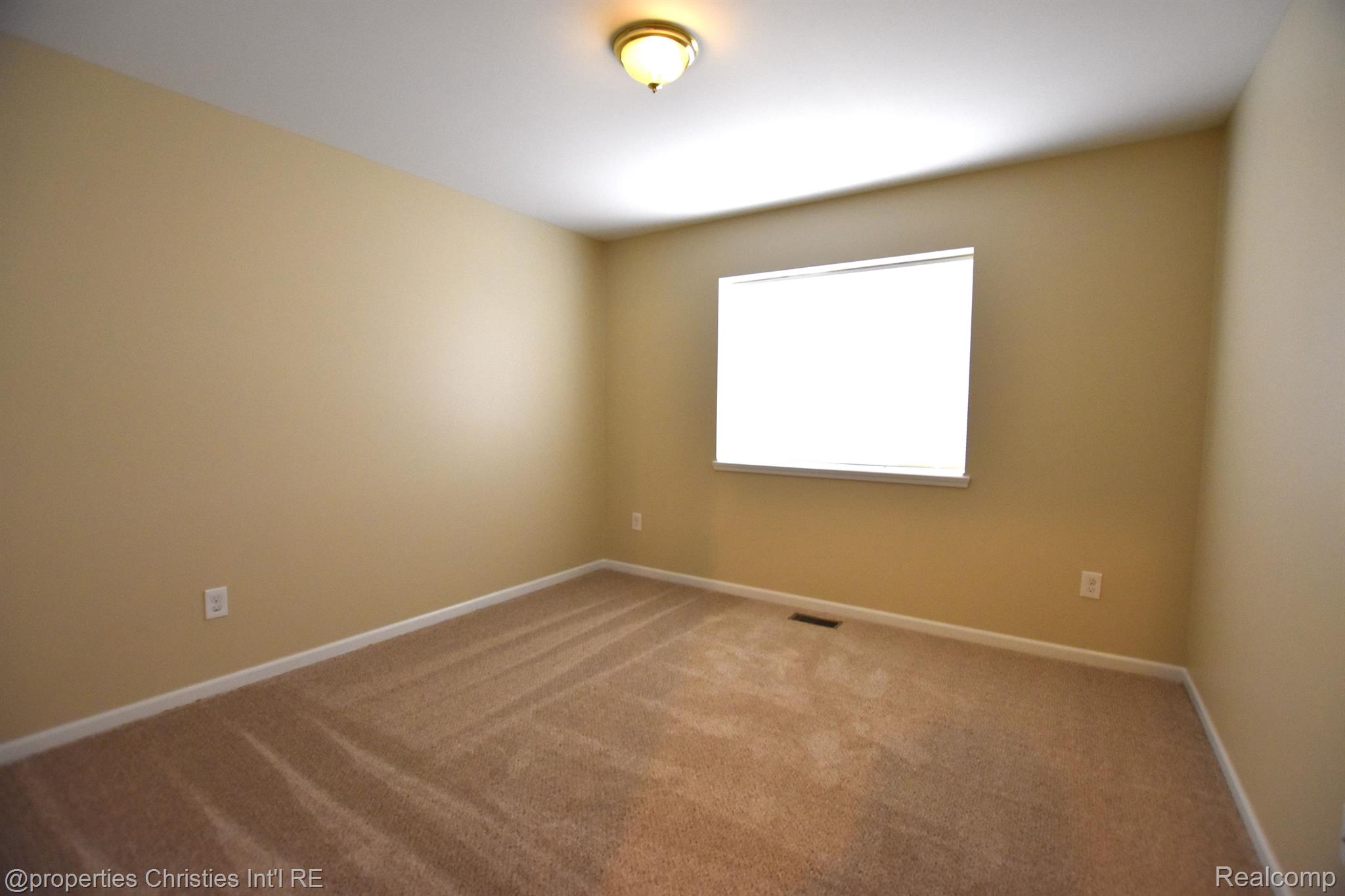 22009  Fairlane Boulevard