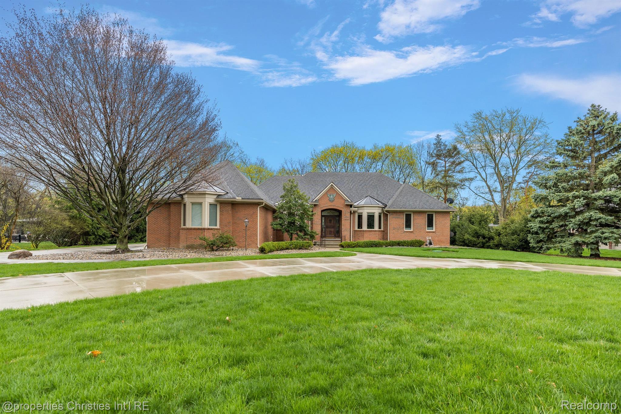 1408 LENOX Road
