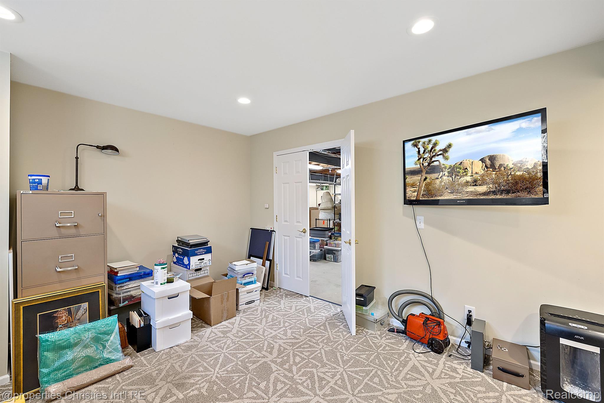 1408 LENOX Road