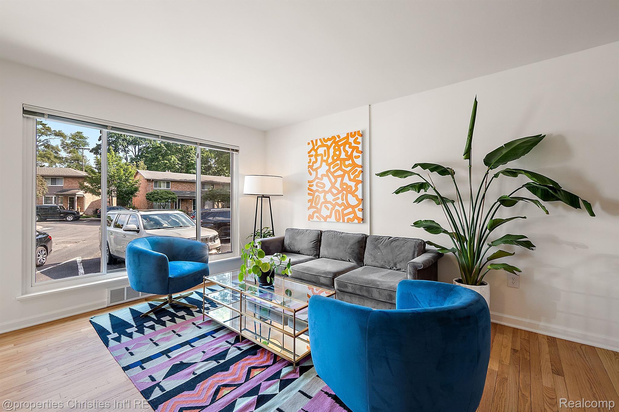 1043 N OLD WOODWARD Avenue Unit: 5