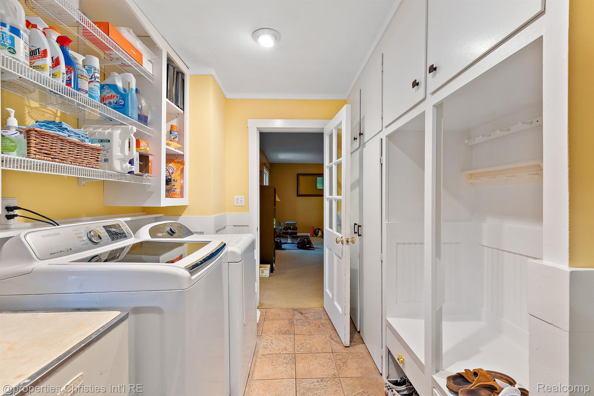 1760 CEDAR HILL Drive