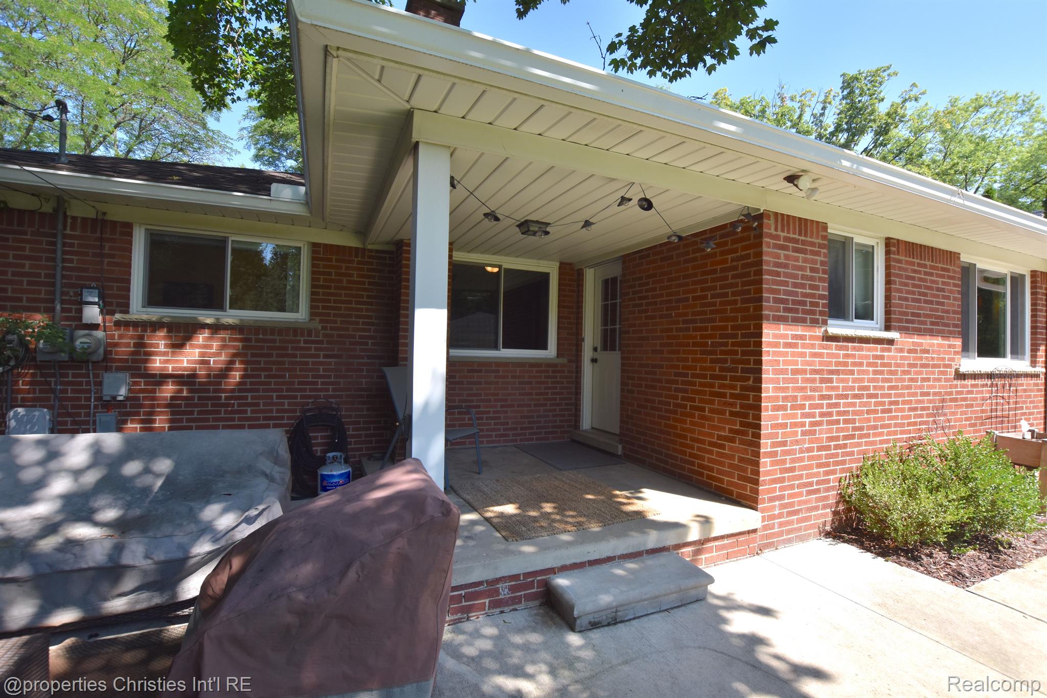 2032 DERBY Road
