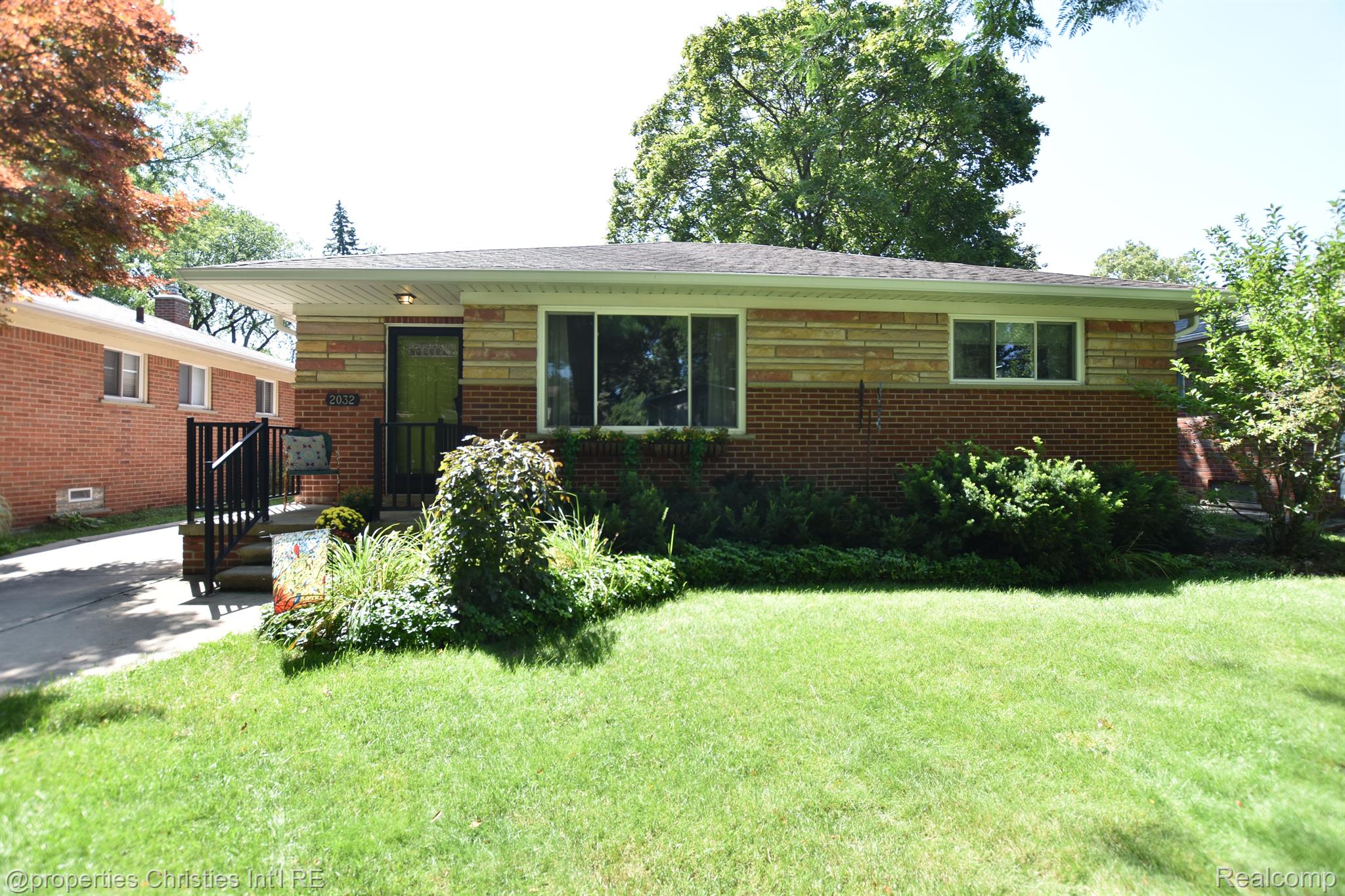 2032 DERBY Road