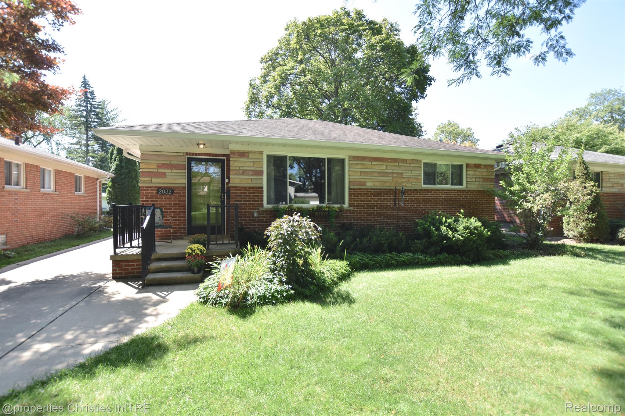 2032 DERBY Road