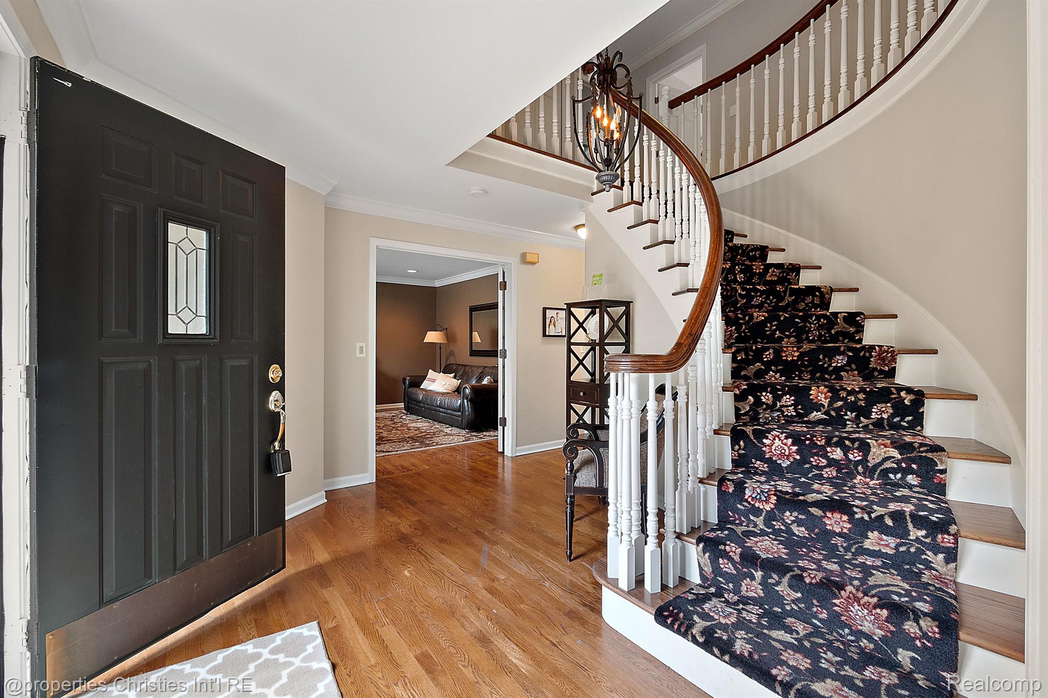 2795 BLOOMFIELD