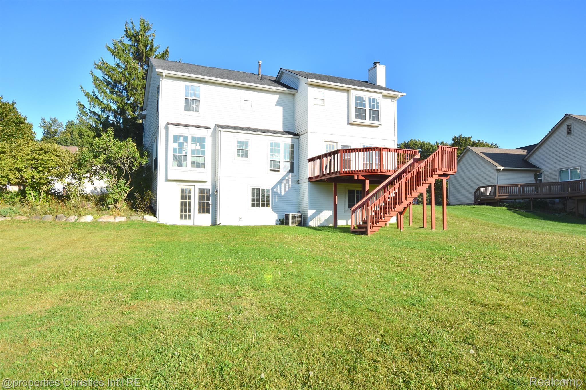 4897 FOOTHILLS Drive
