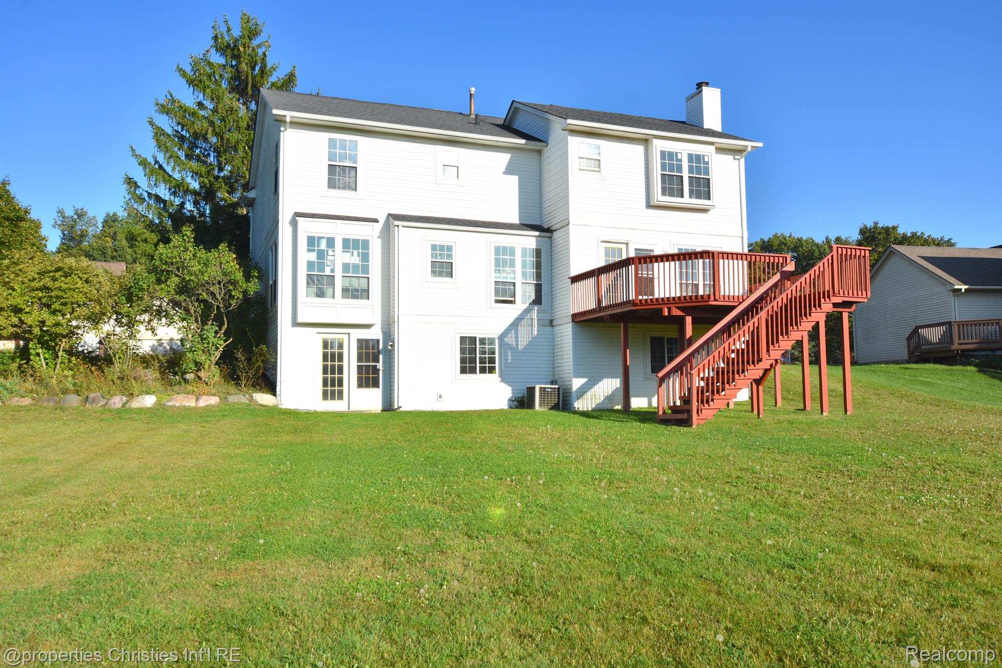 4897 FOOTHILLS Drive