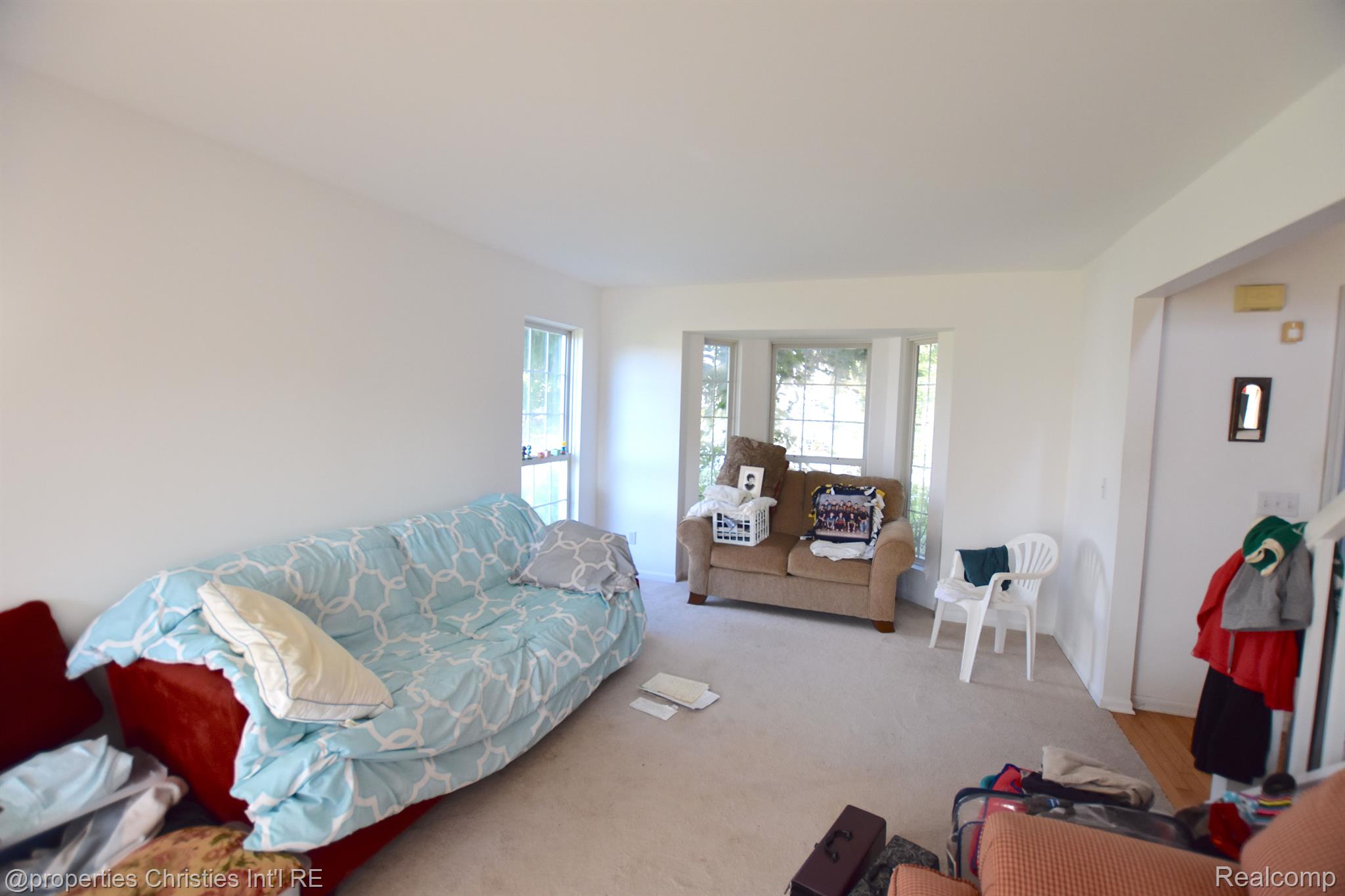 4897 FOOTHILLS Drive