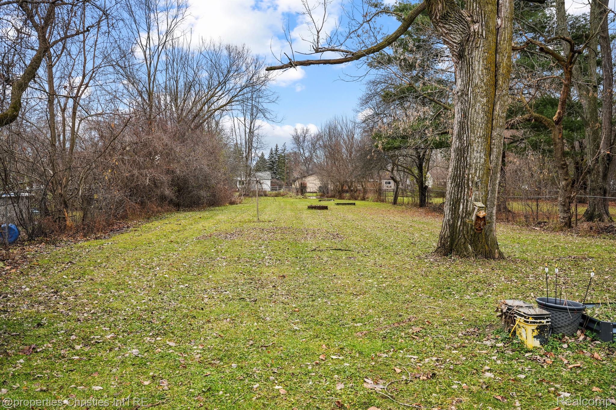 4433 MOLLWOOD Drive