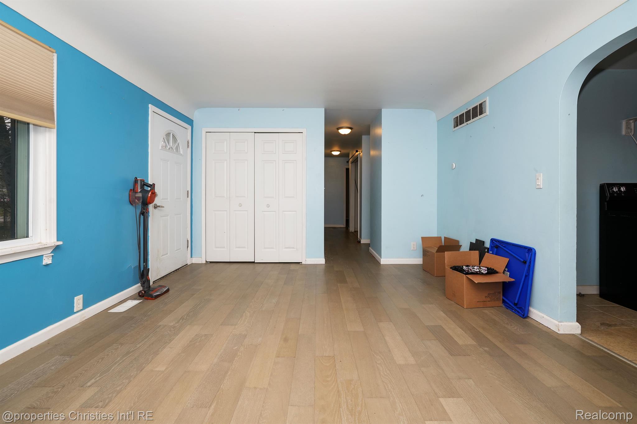 4433 MOLLWOOD Drive