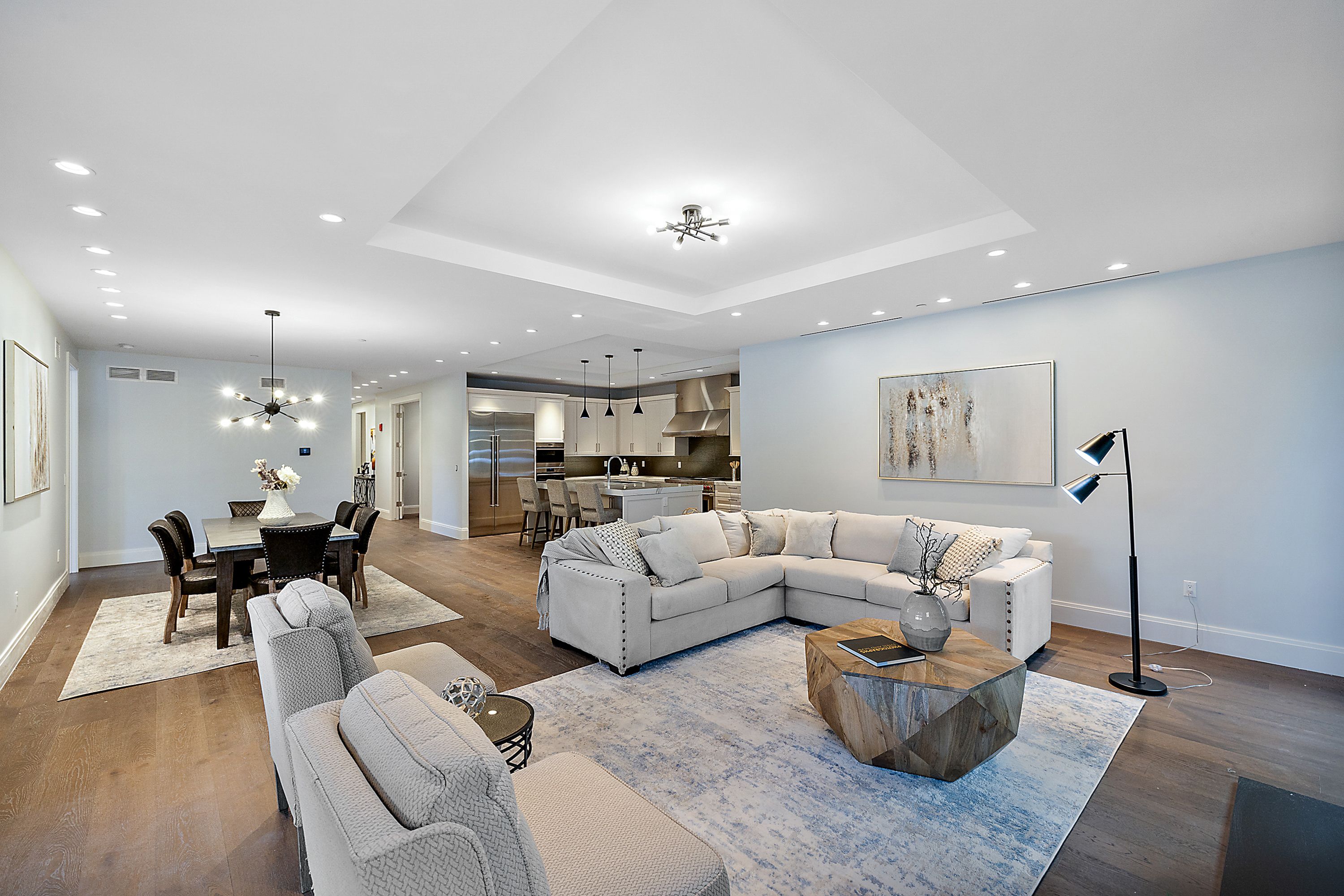 420 E FRANK Street Unit: 101