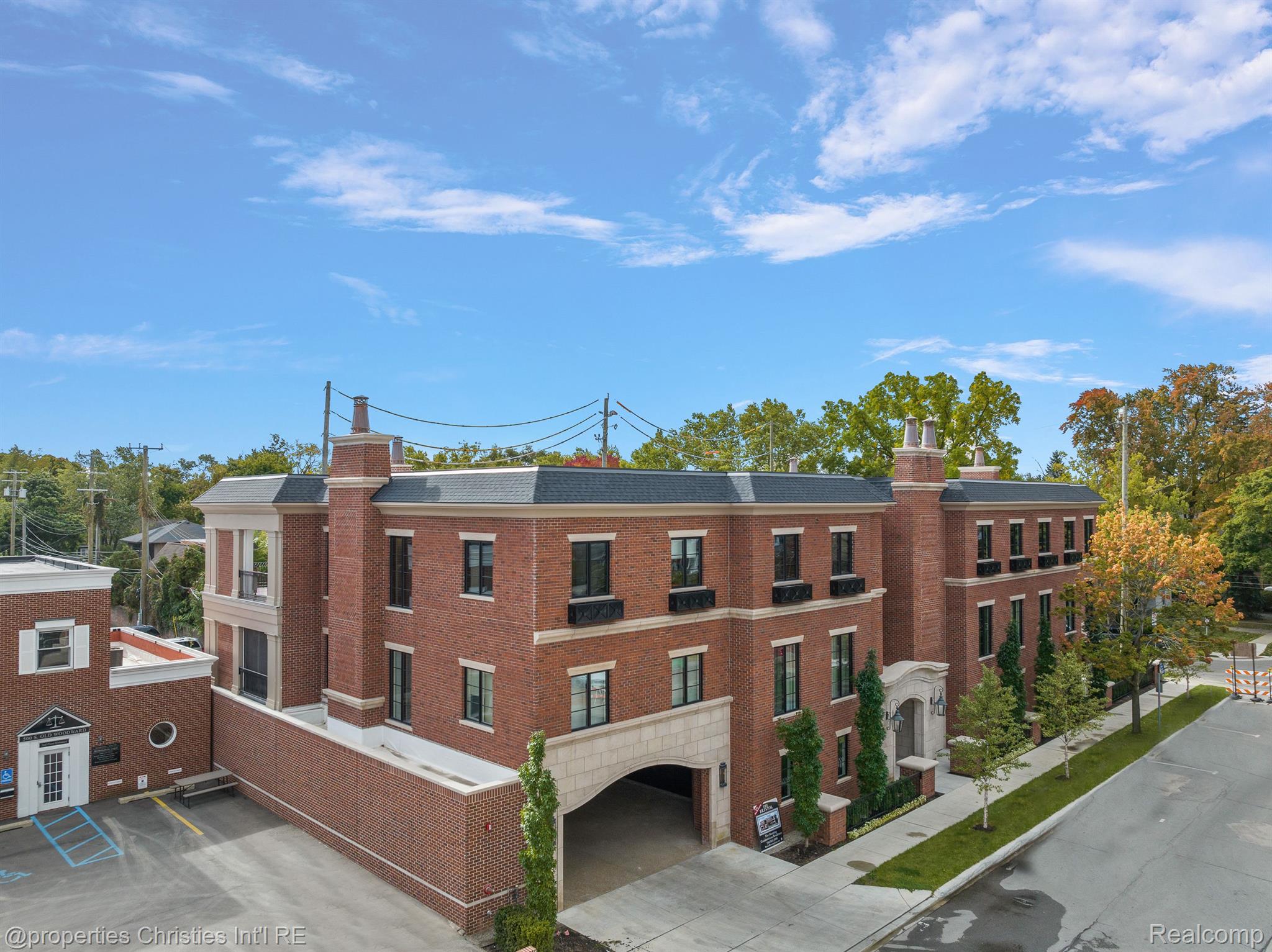 420 E FRANK Street Unit: 101