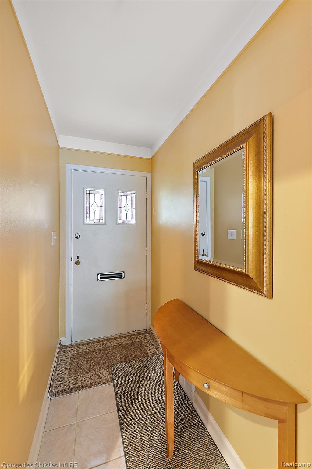 218 S GLENGARRY Road