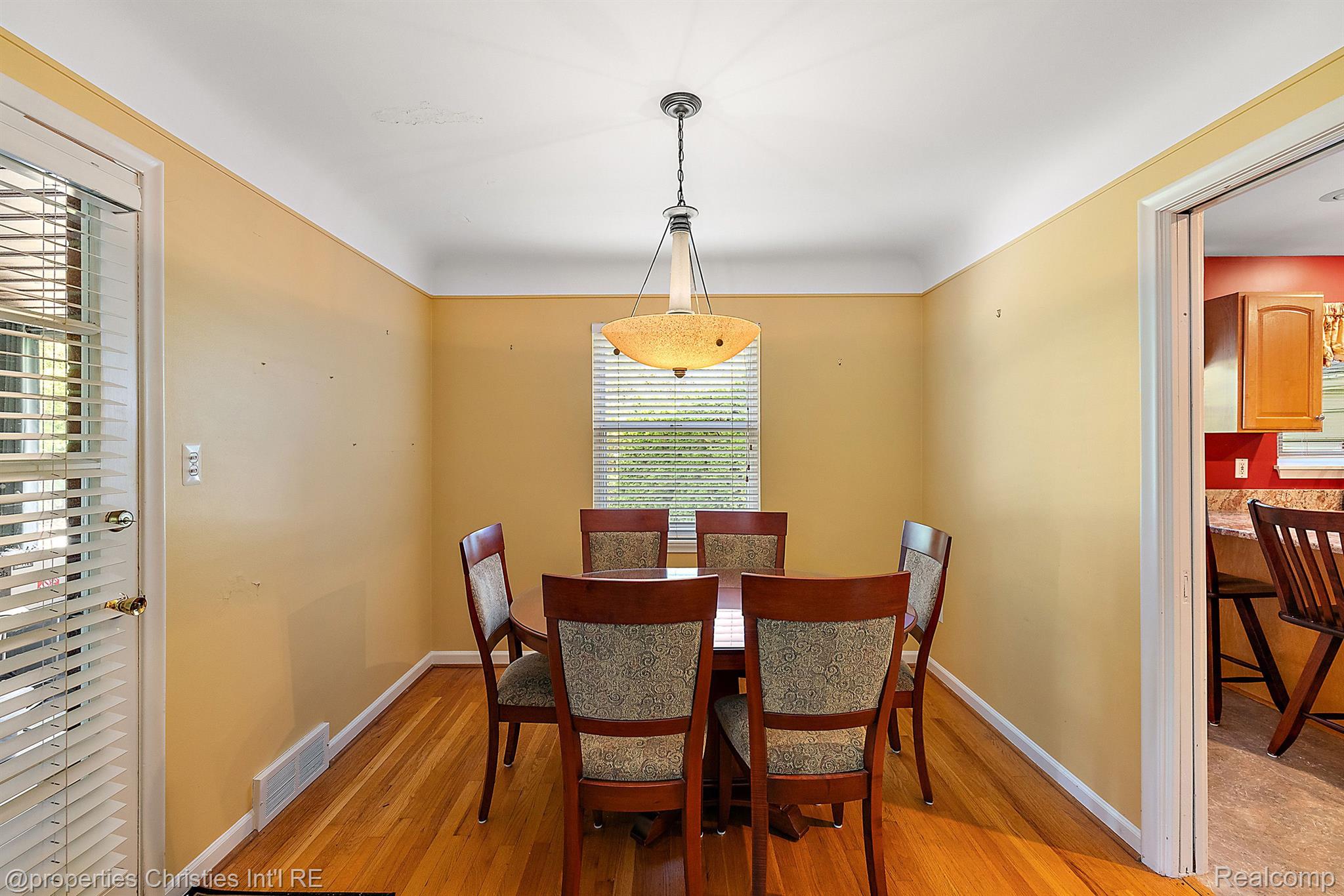 218 S GLENGARRY Road