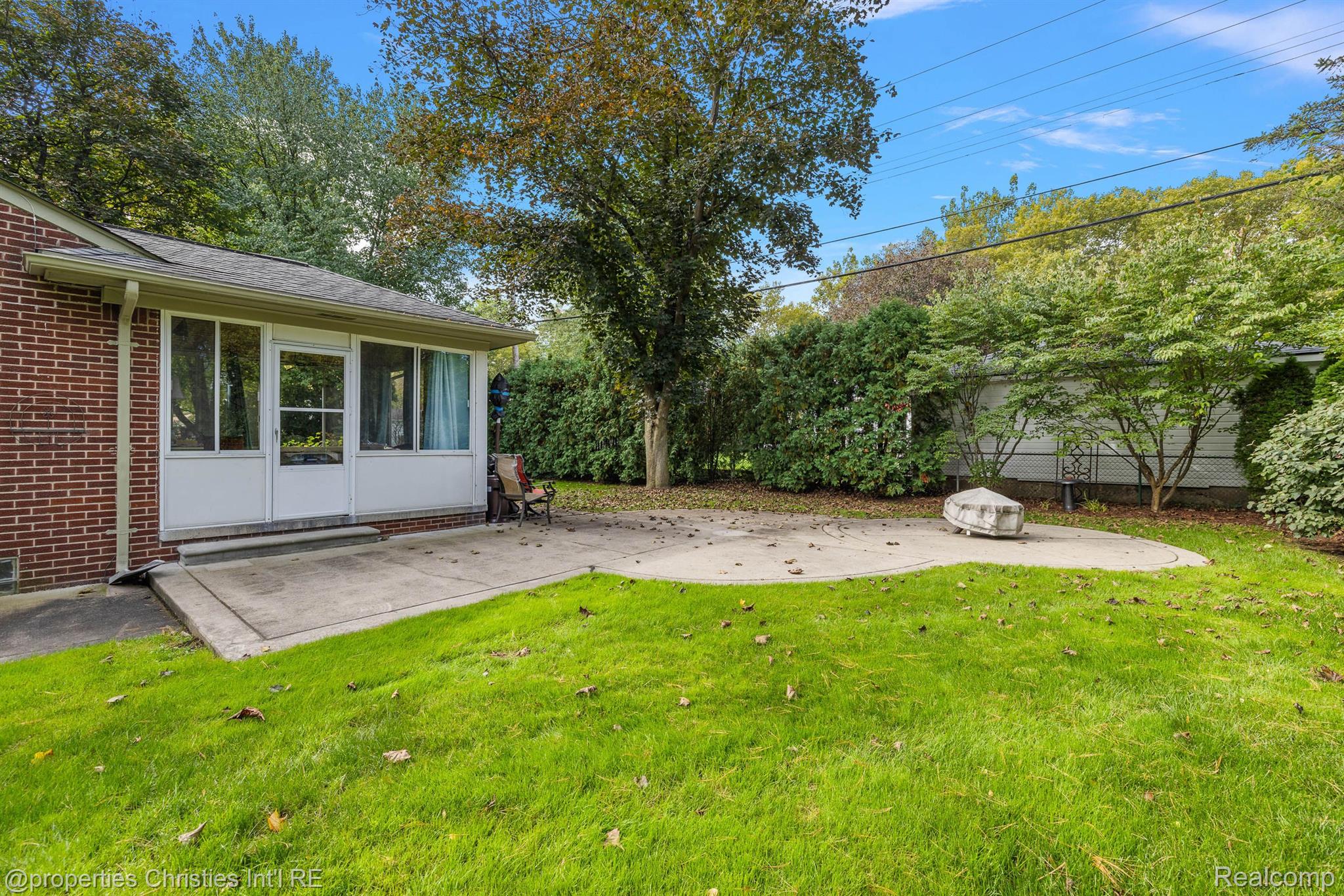 218 S GLENGARRY Road