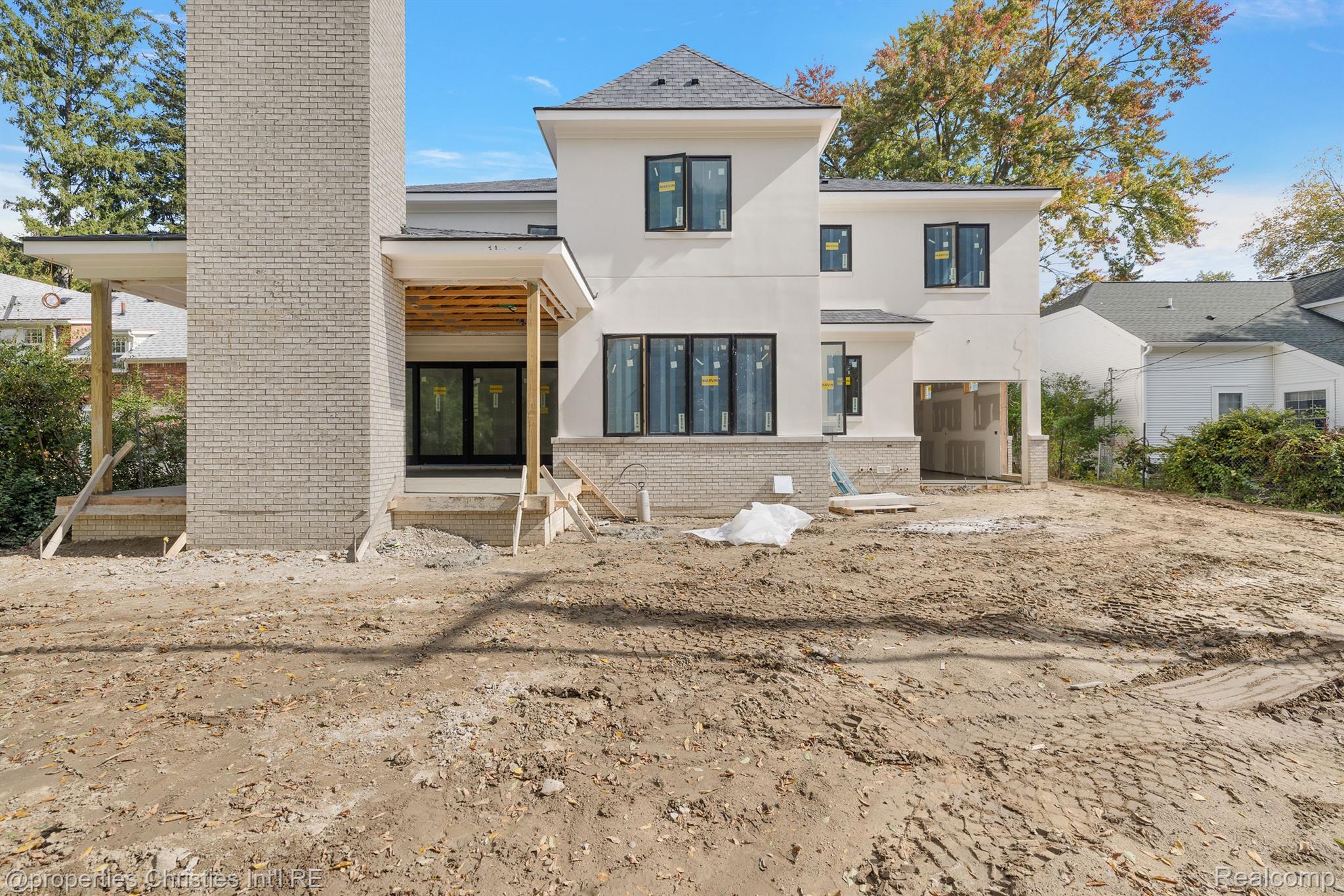 235 CHESTERFIELD Avenue
