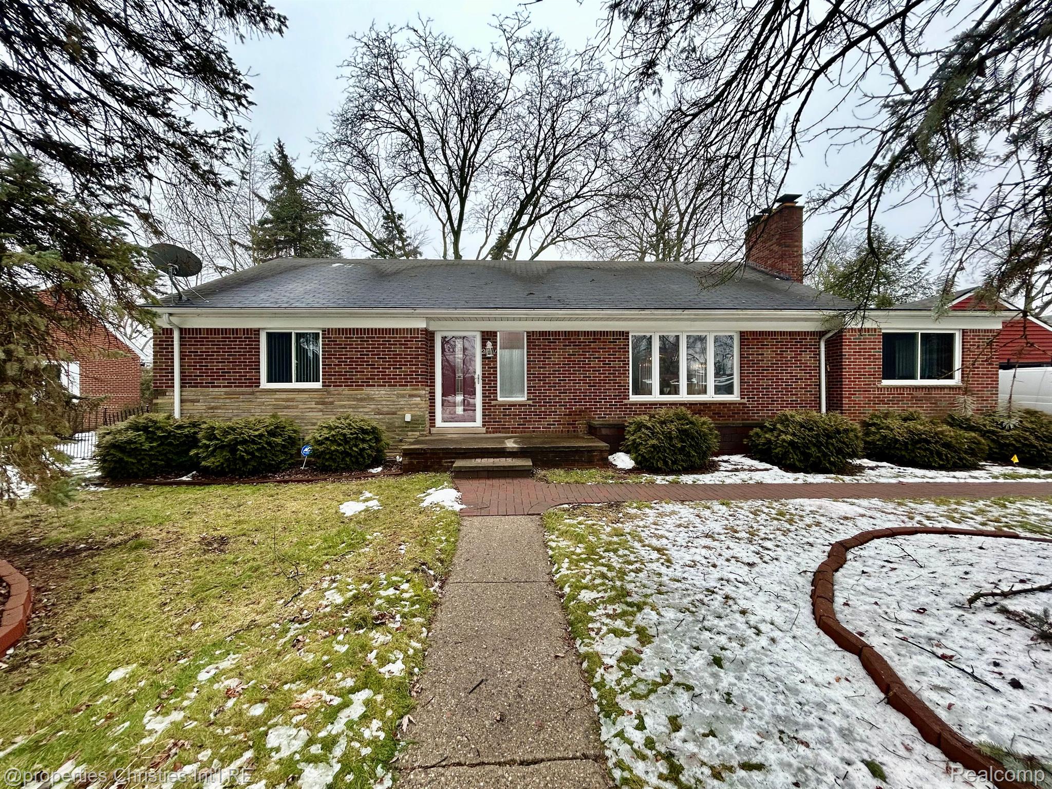 24501 MARTHA WASHINGTON Drive