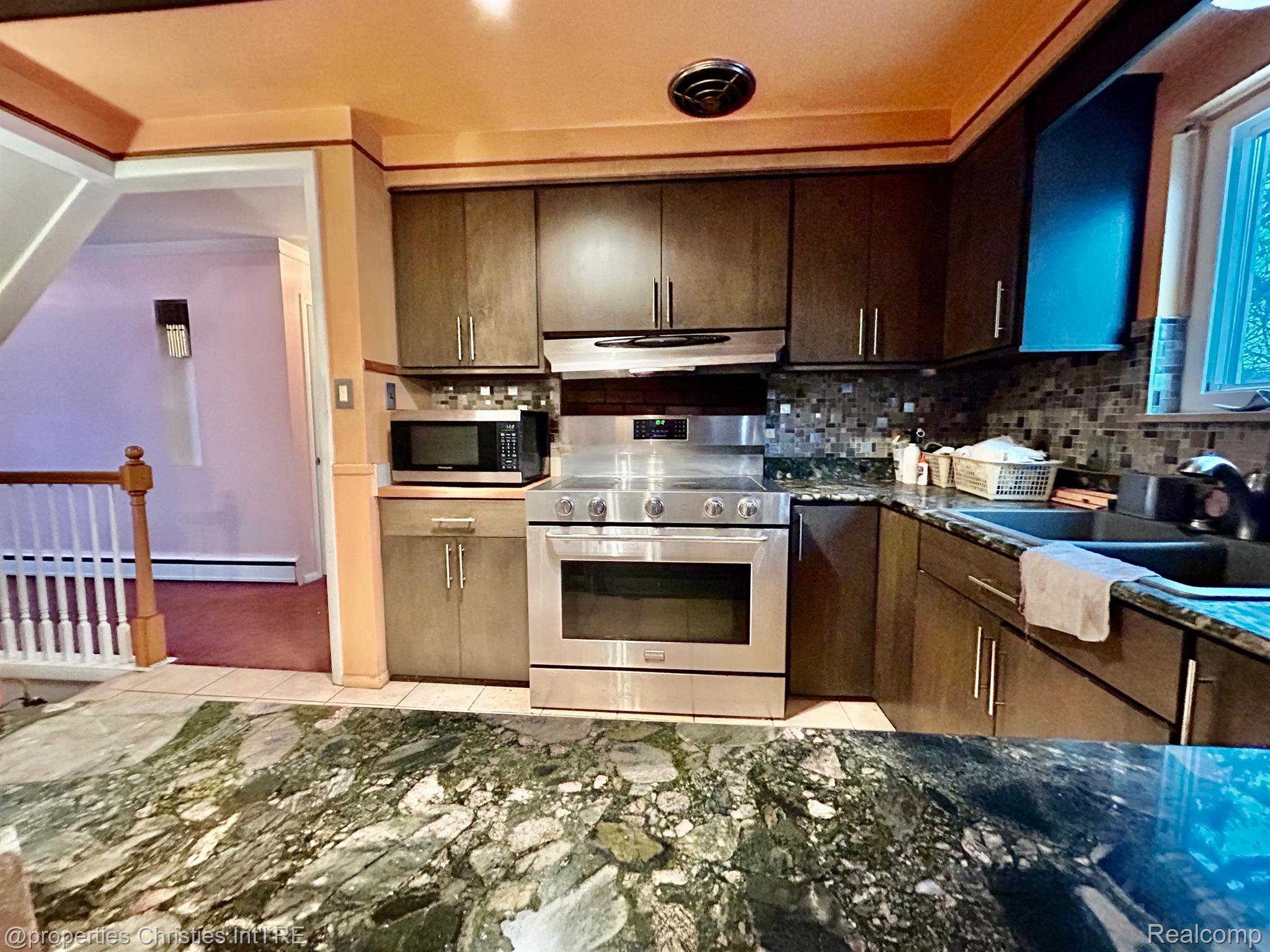 24501 MARTHA WASHINGTON Drive