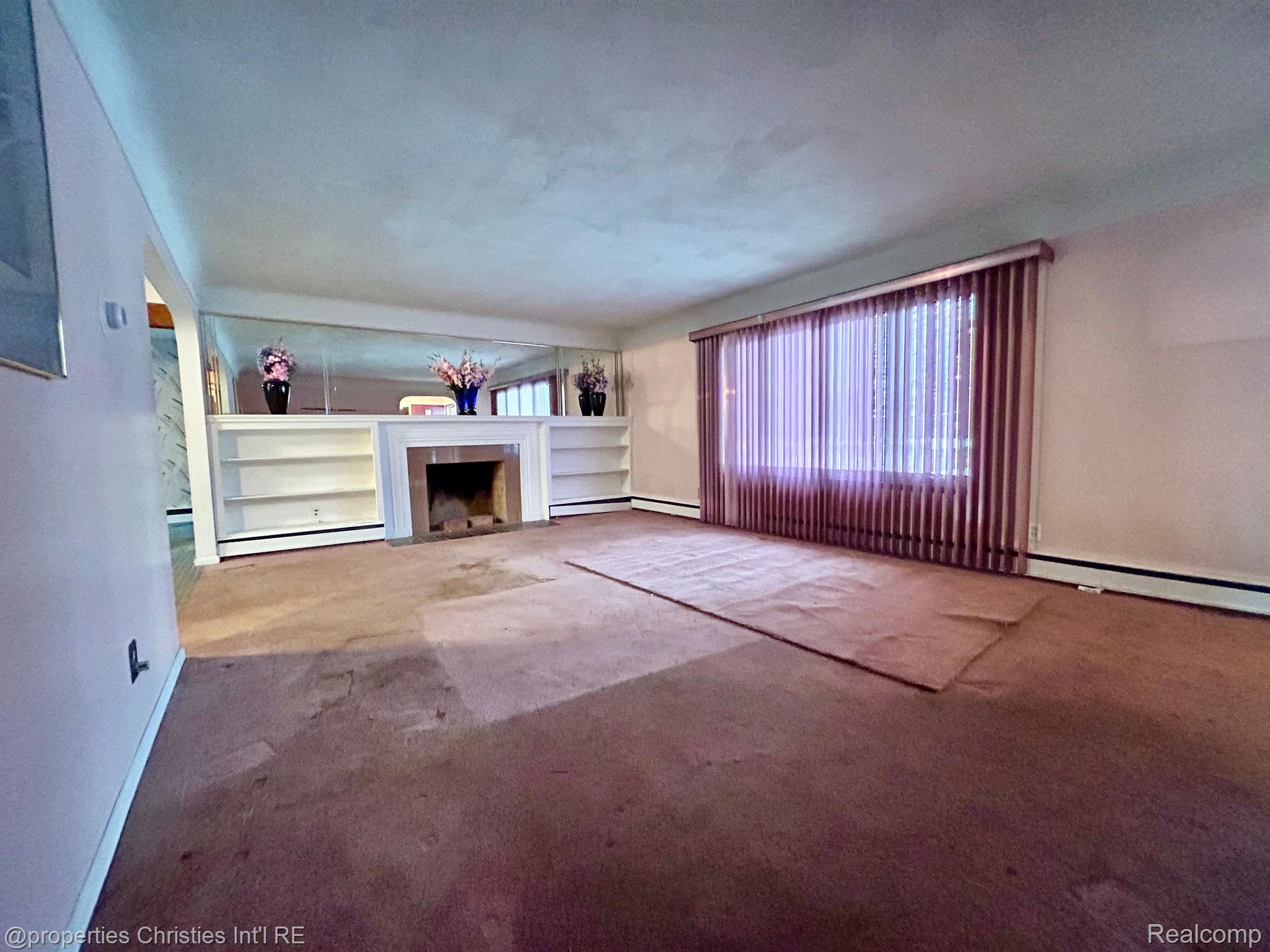 24501 MARTHA WASHINGTON Drive