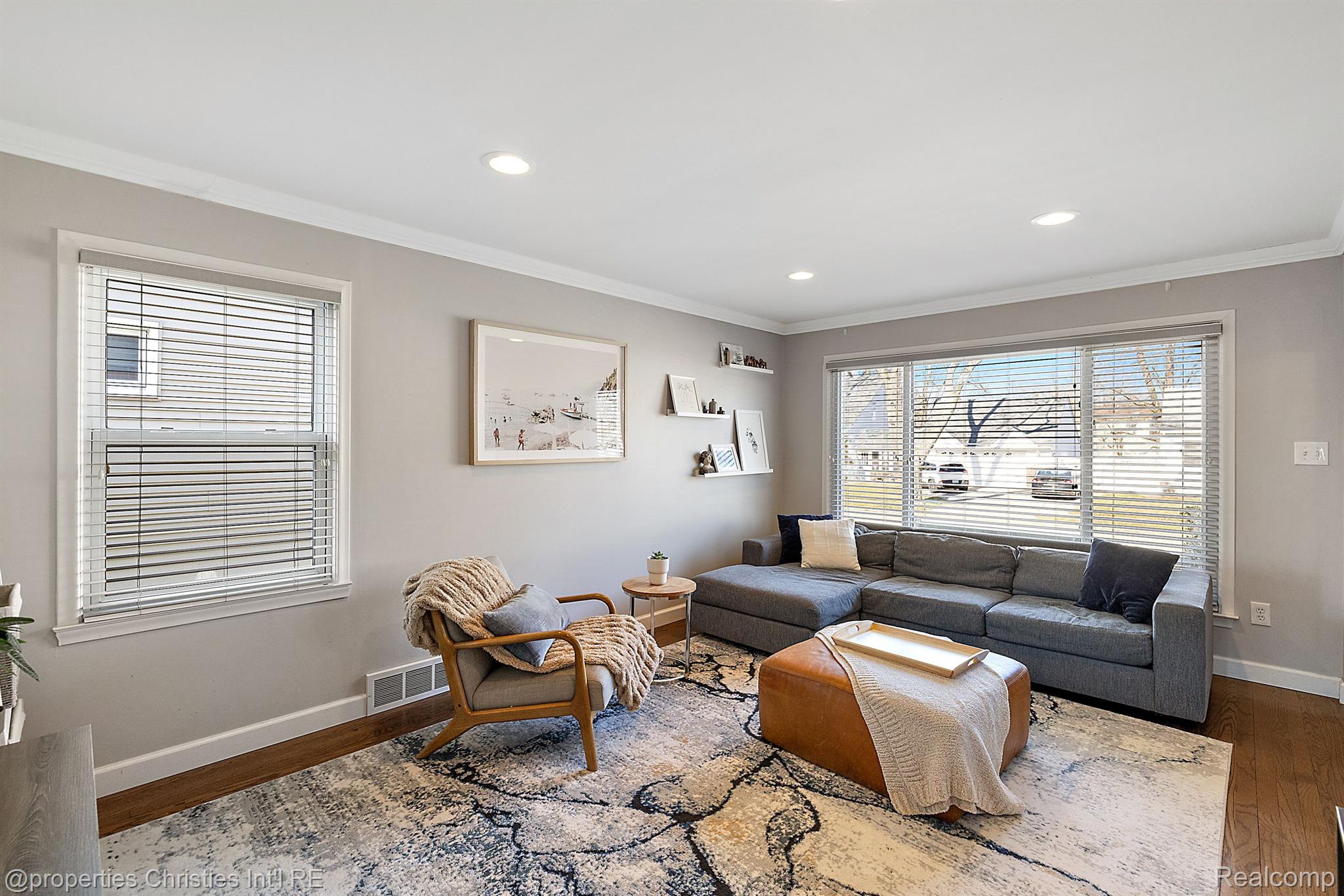 1229 CAMBRIDGE Road