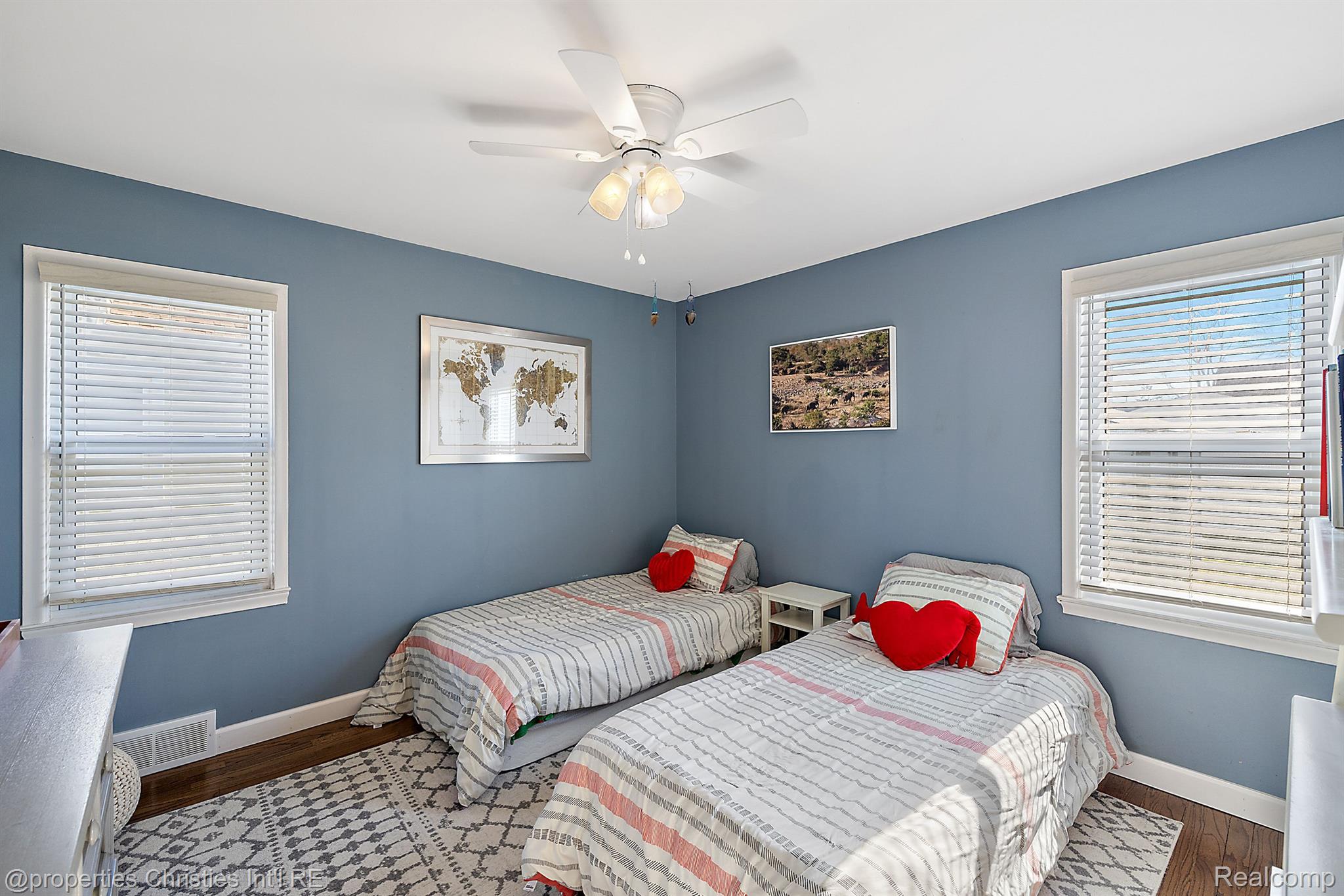 1229 CAMBRIDGE Road