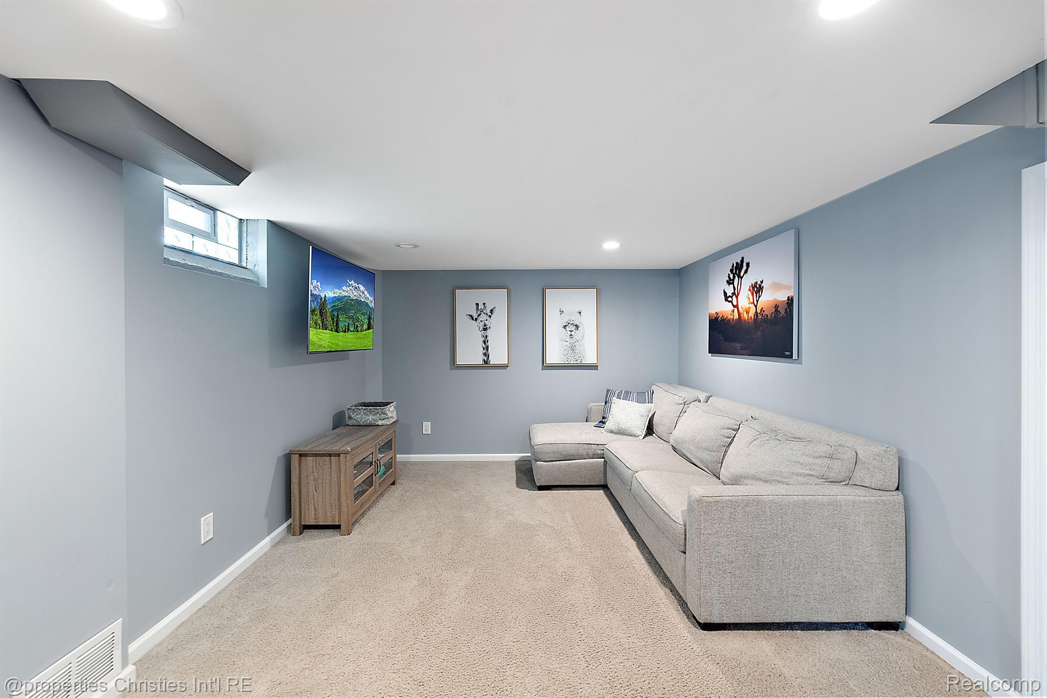 1229 CAMBRIDGE Road