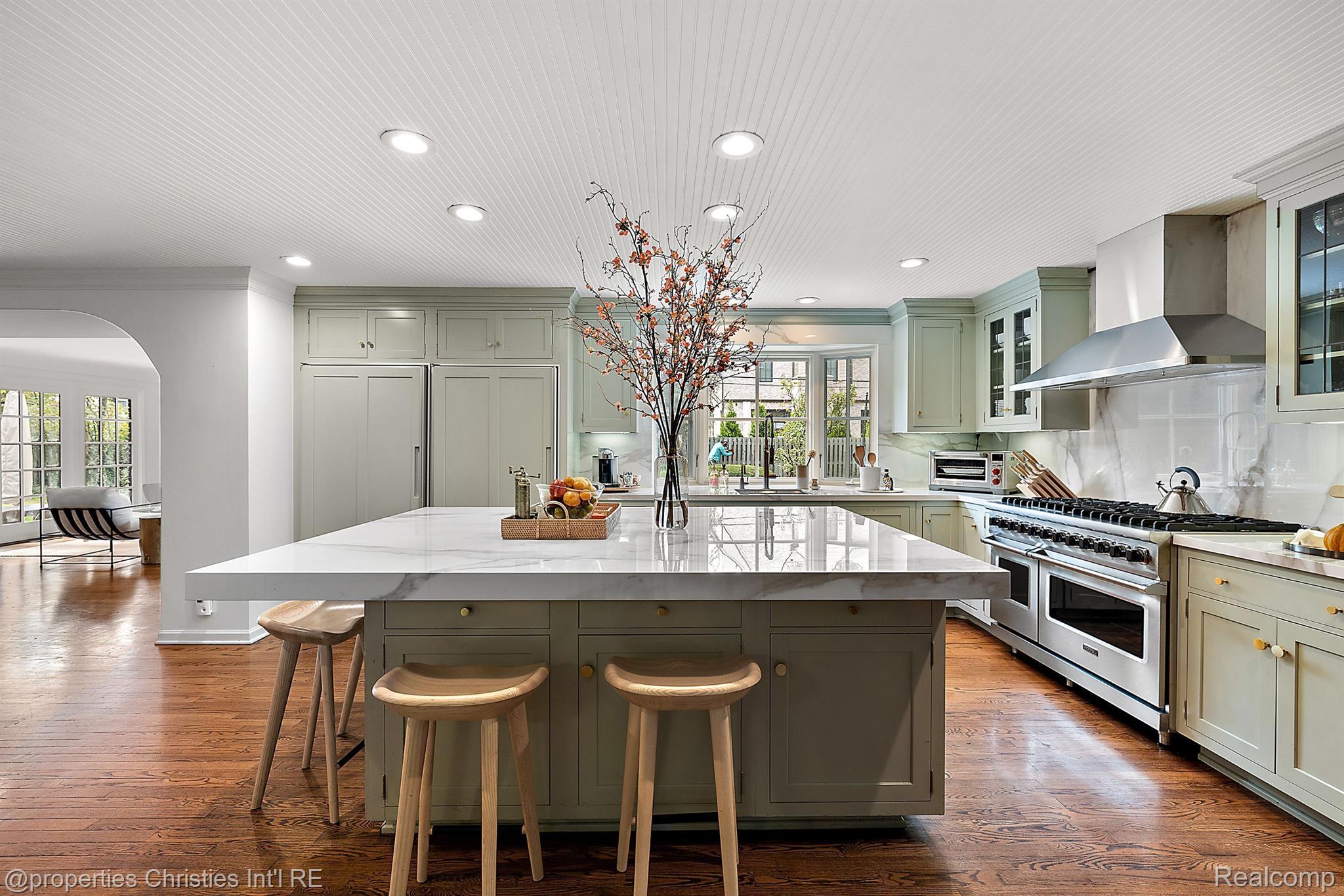 1201 BROOKWOOD Street