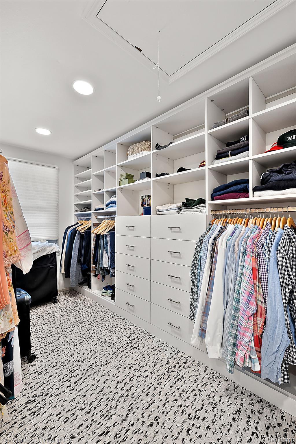 1201 BROOKWOOD Street