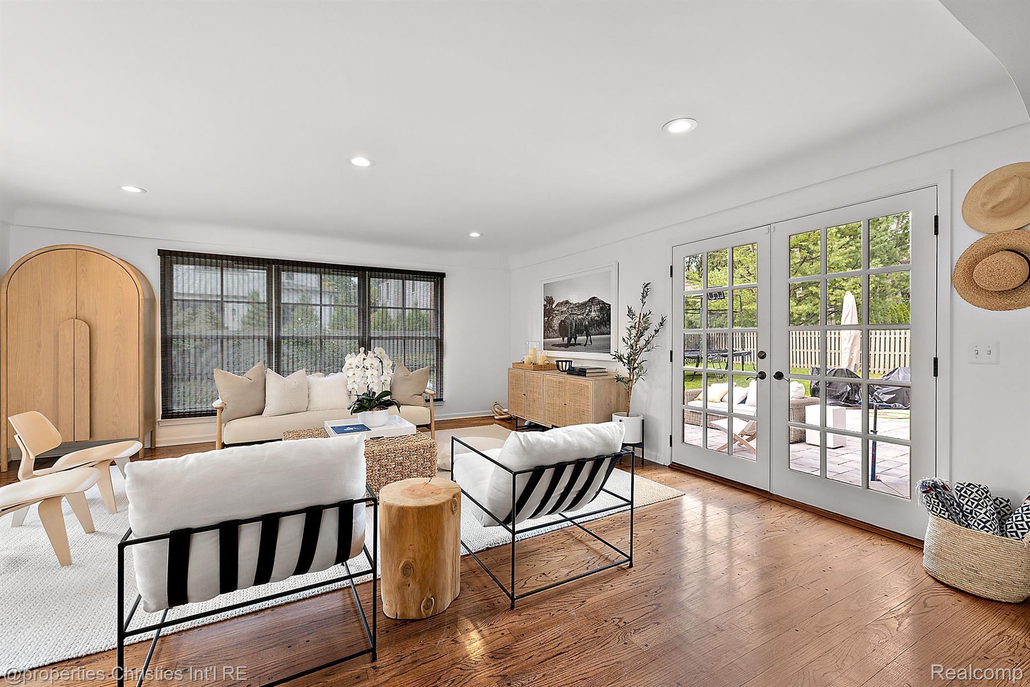 1201 BROOKWOOD Street